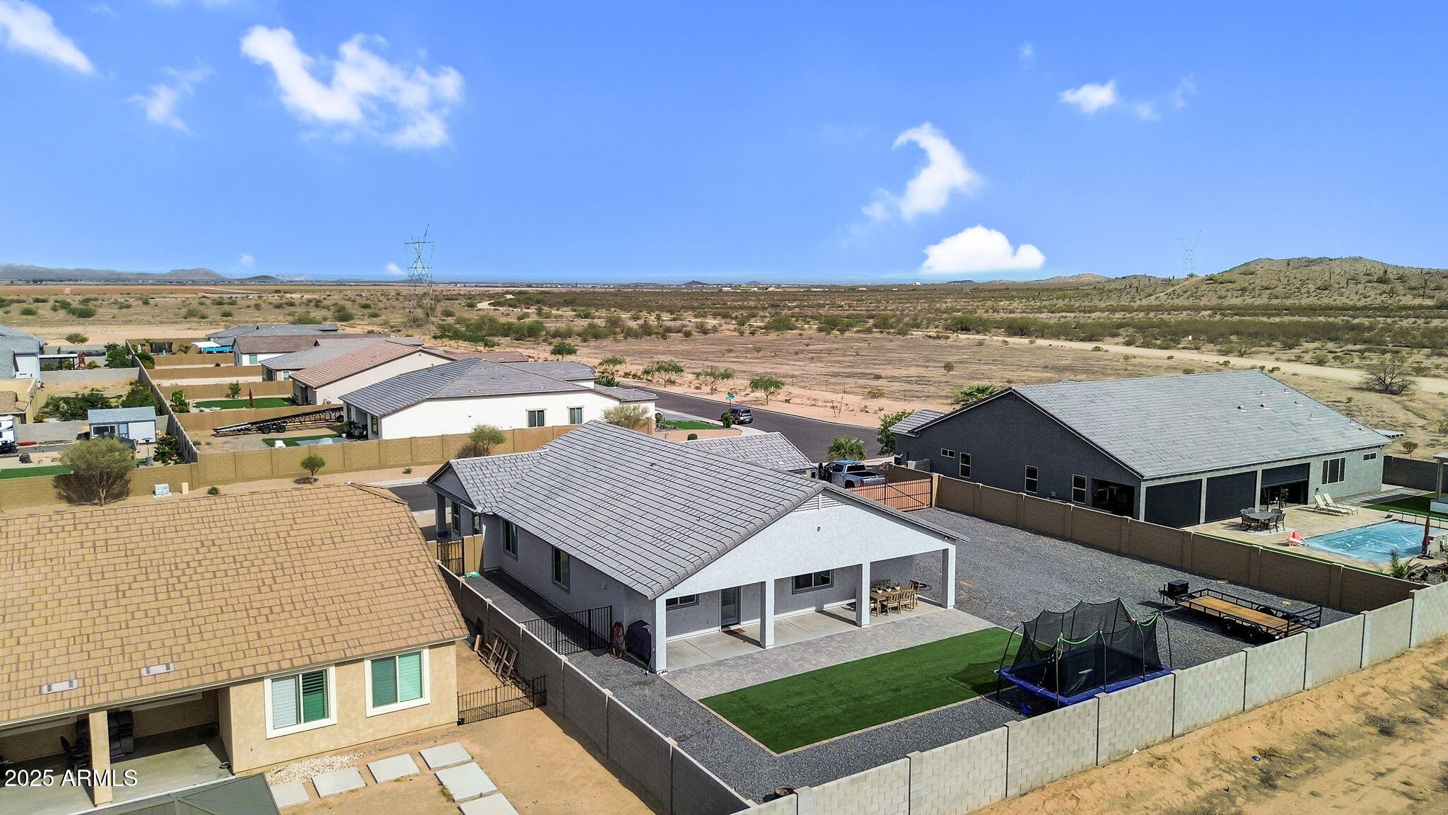 27550 N SILVERLEAF Road