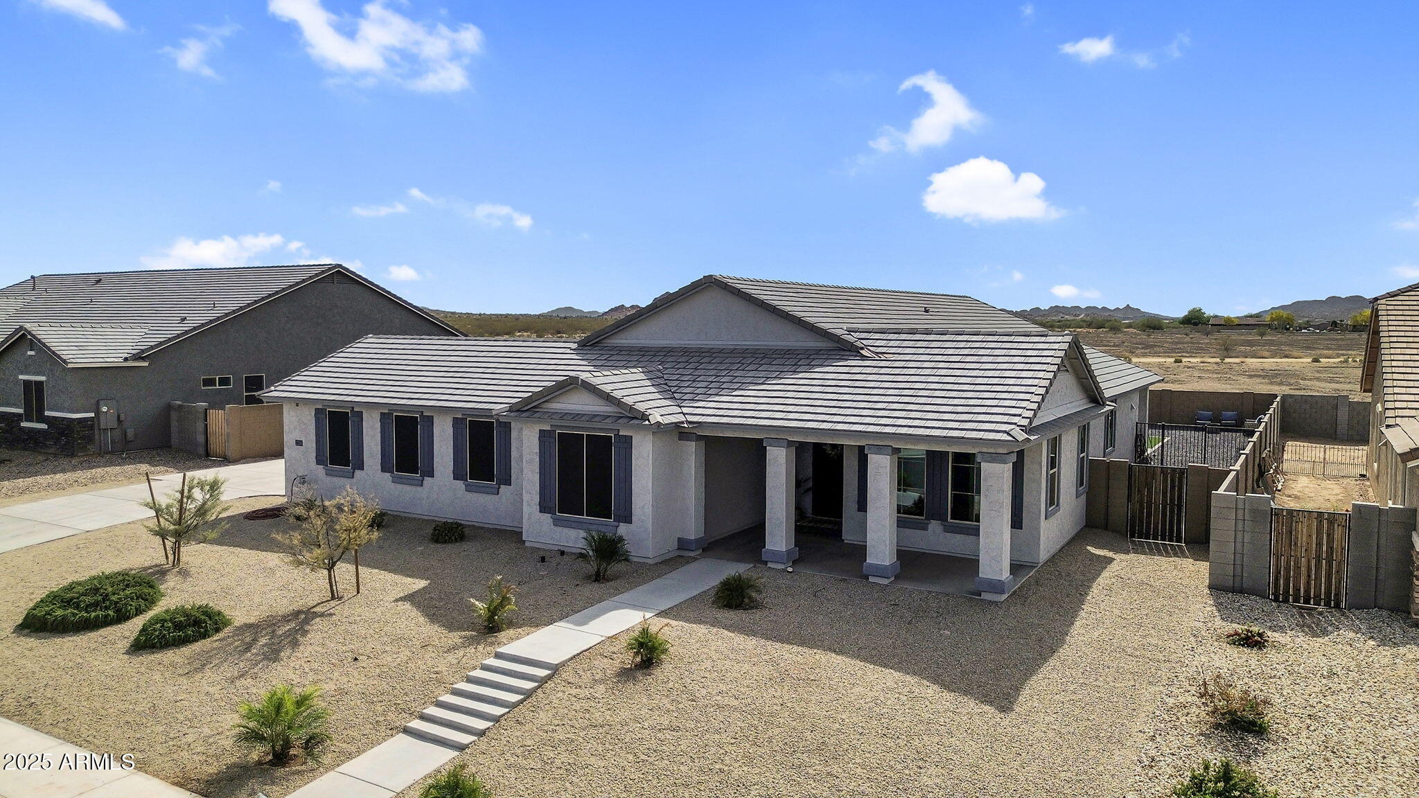 27550 N SILVERLEAF Road