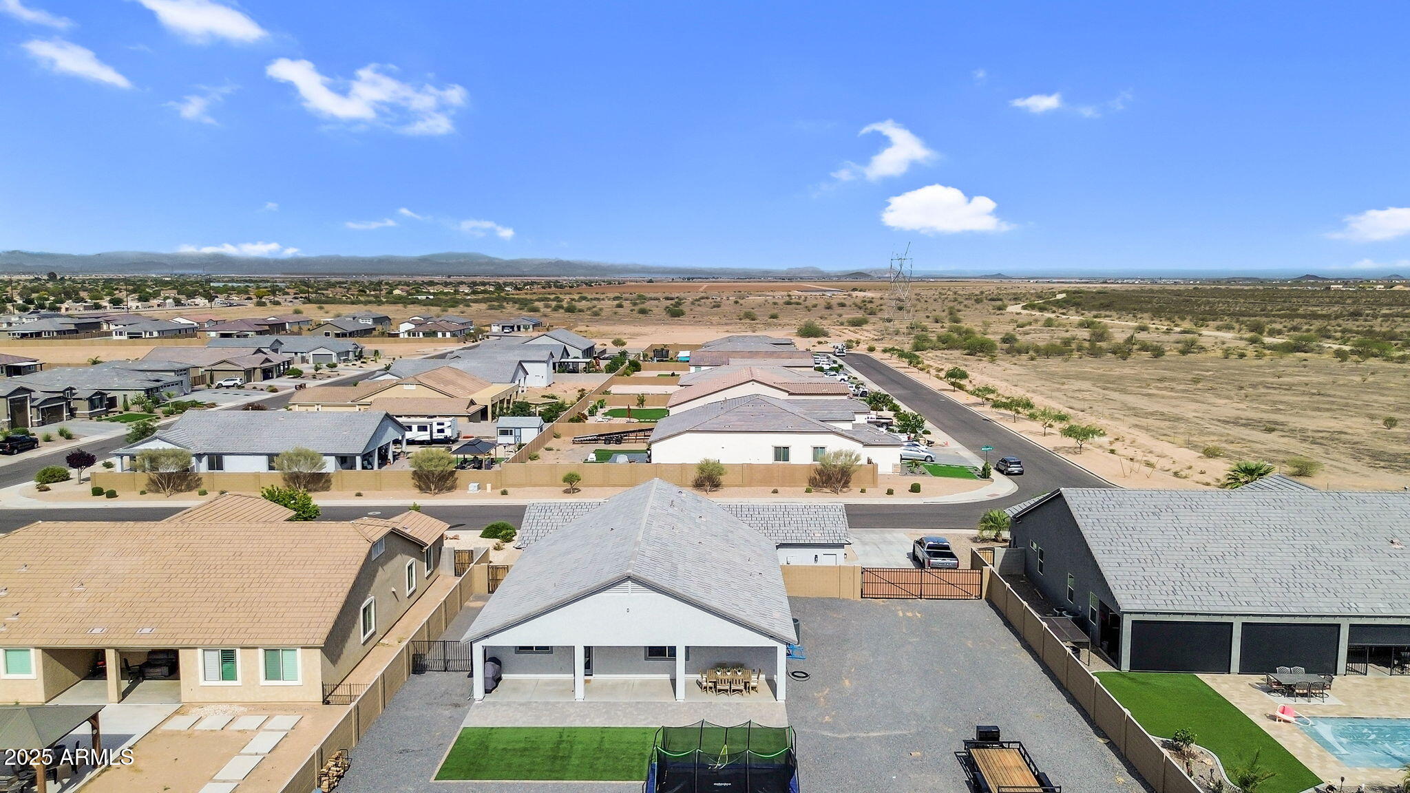 27550 N SILVERLEAF Road