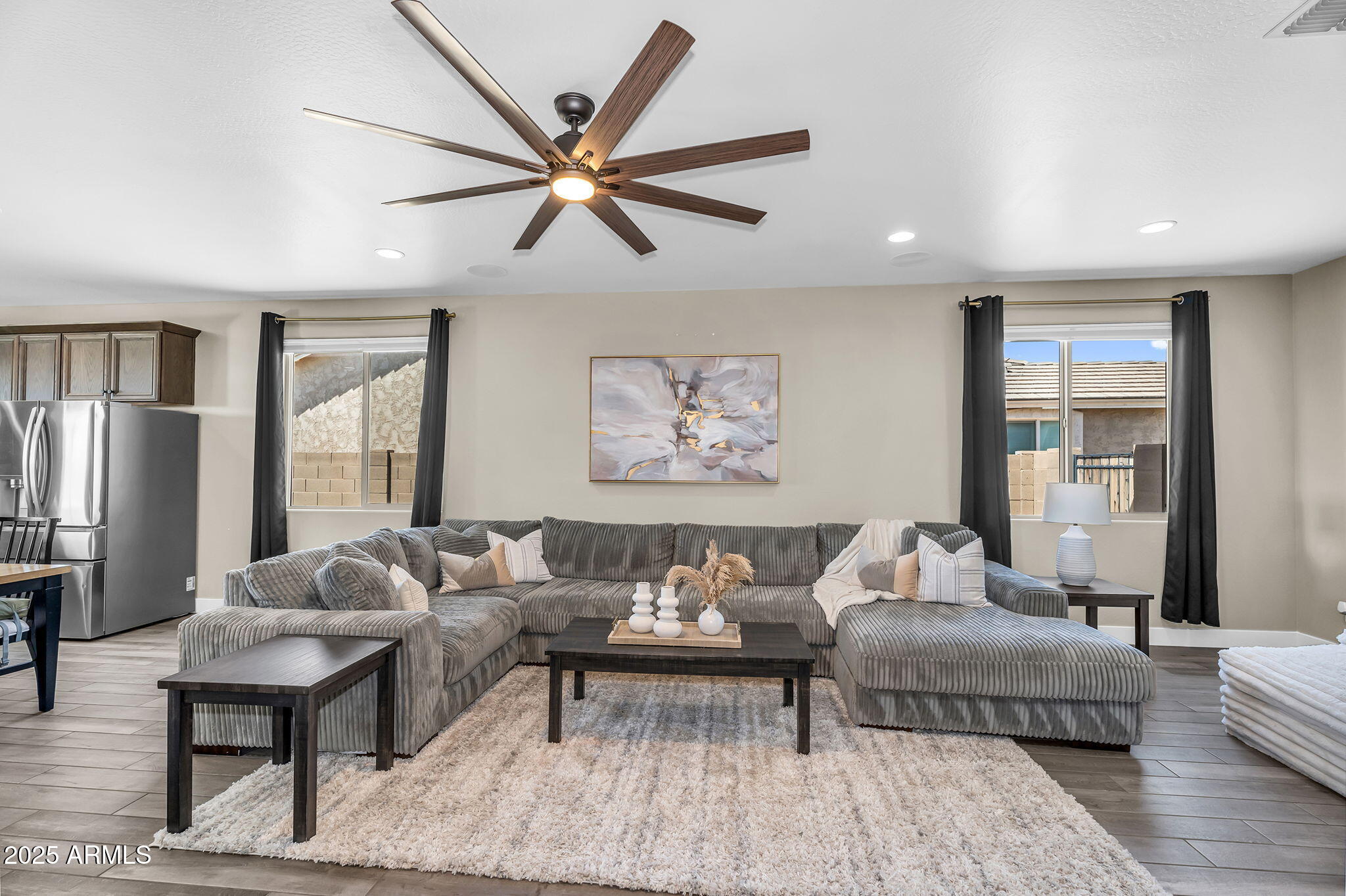 27550 N SILVERLEAF Road
