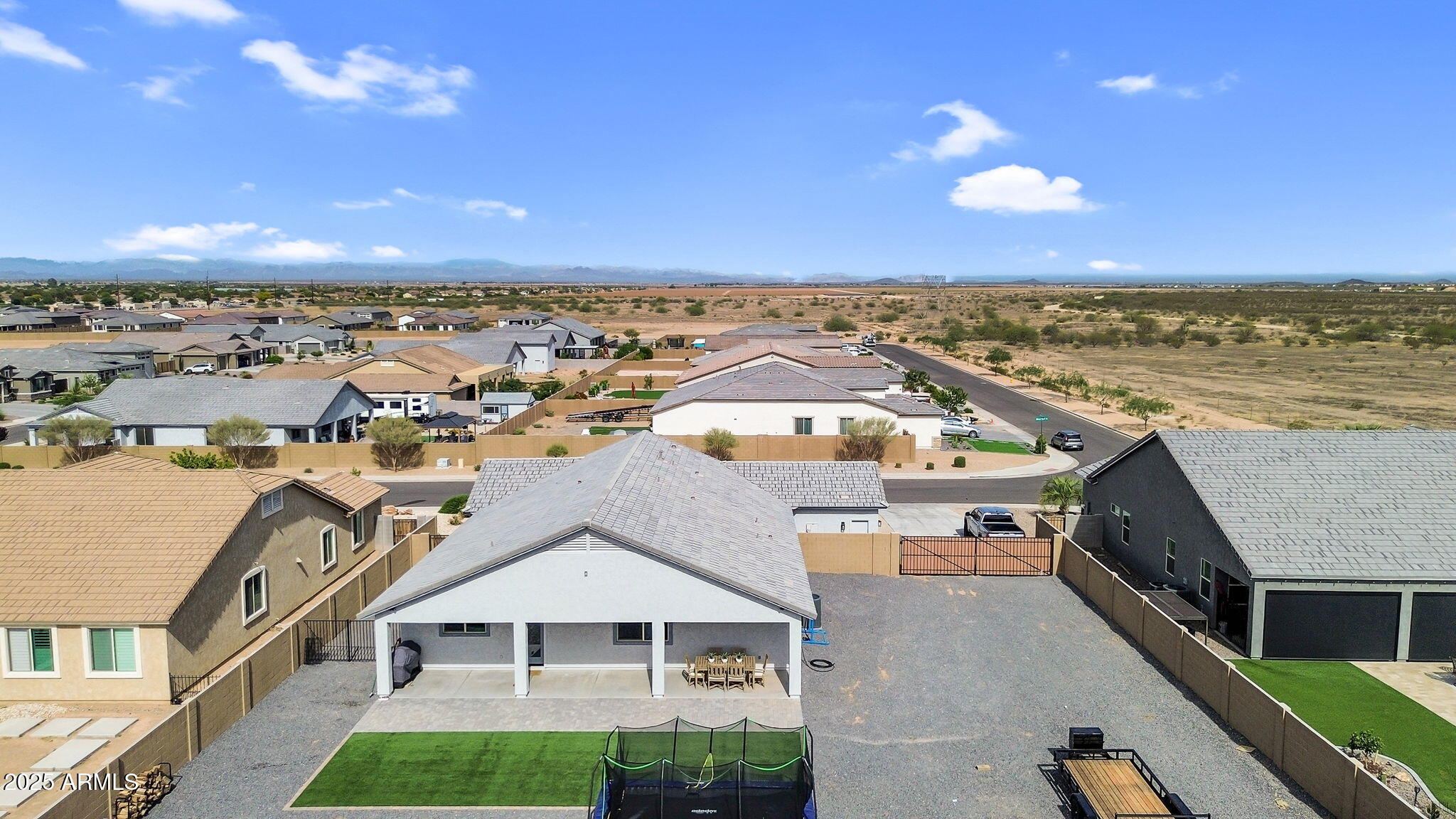 27550 N SILVERLEAF Road