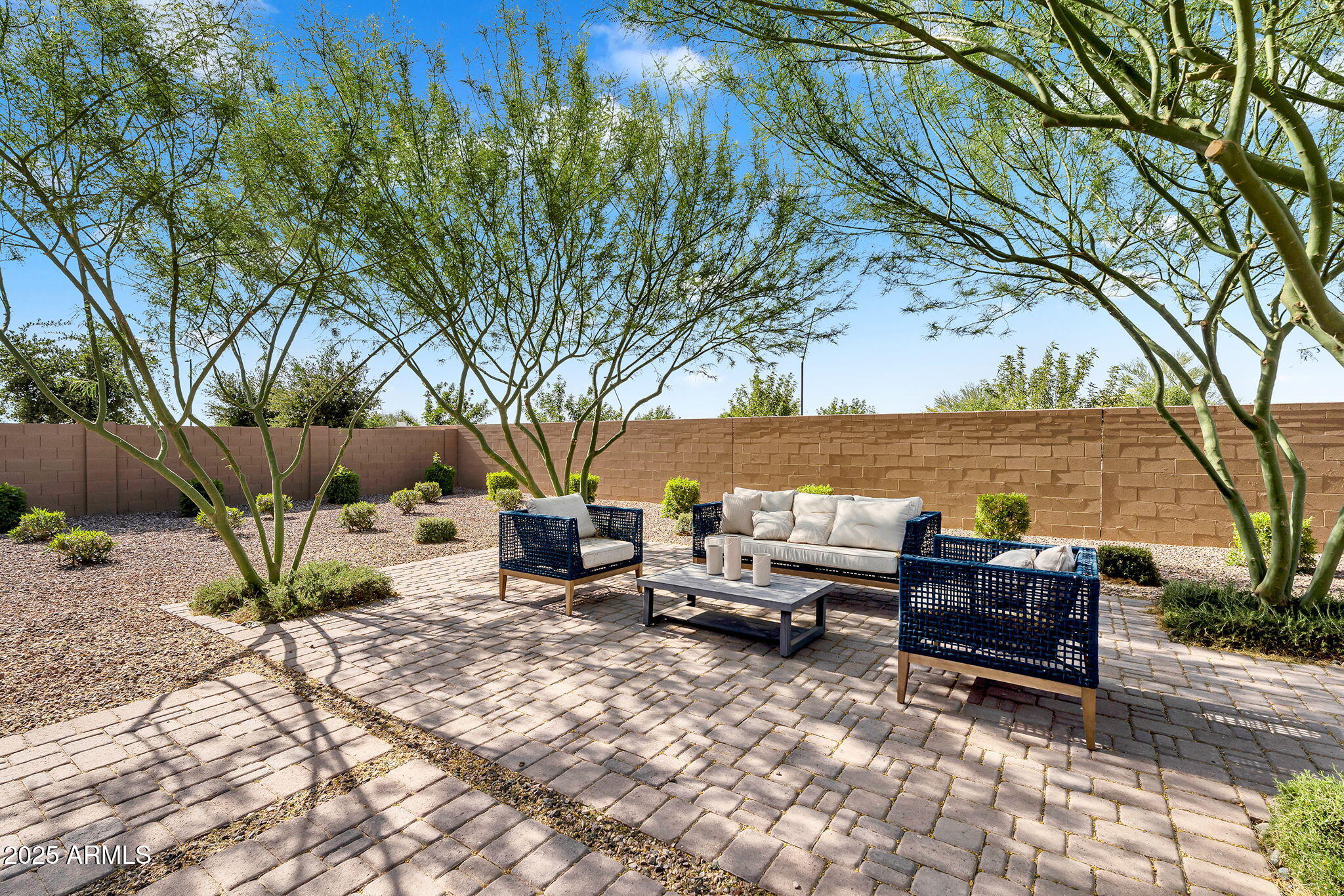 21934 E LORDS Court