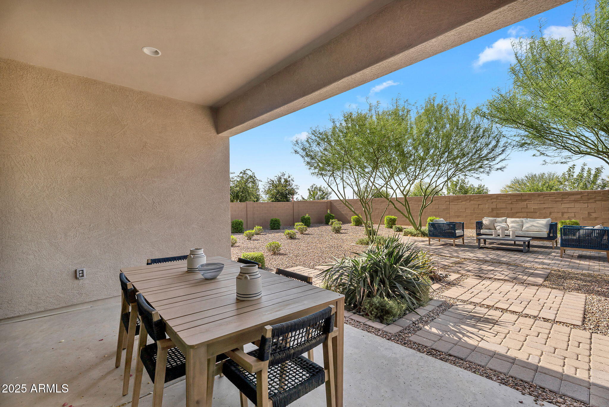 21934 E LORDS Court
