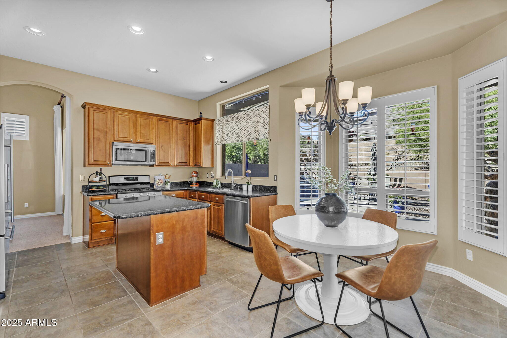 3859 N EL SERENO Street