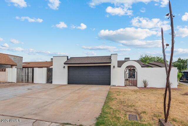 5343 W VOGEL Avenue