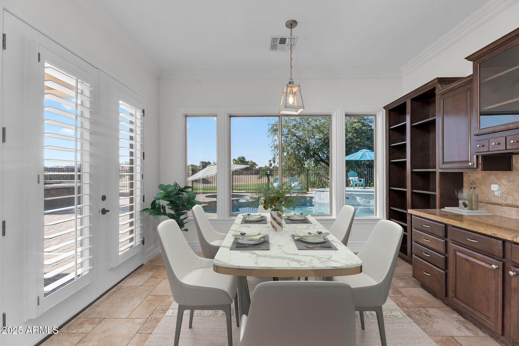 3414 E VIRGIL Drive