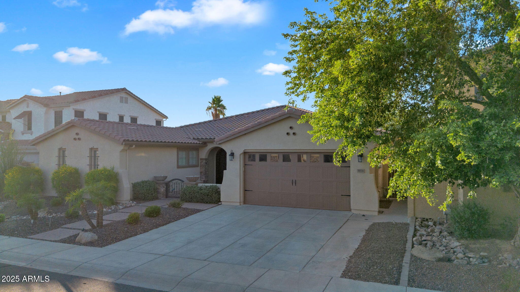 3414 E VIRGIL Drive