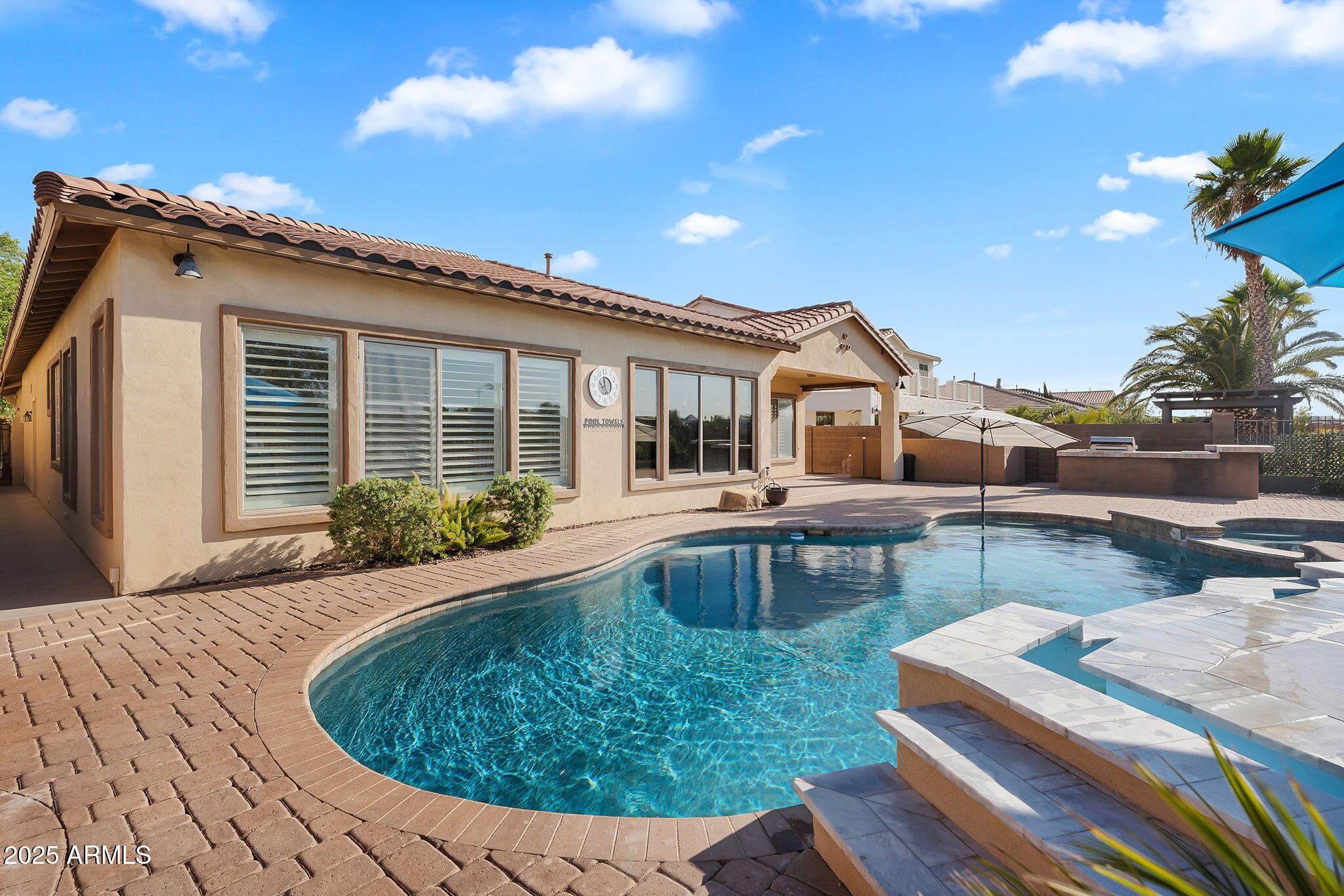 3414 E VIRGIL Drive