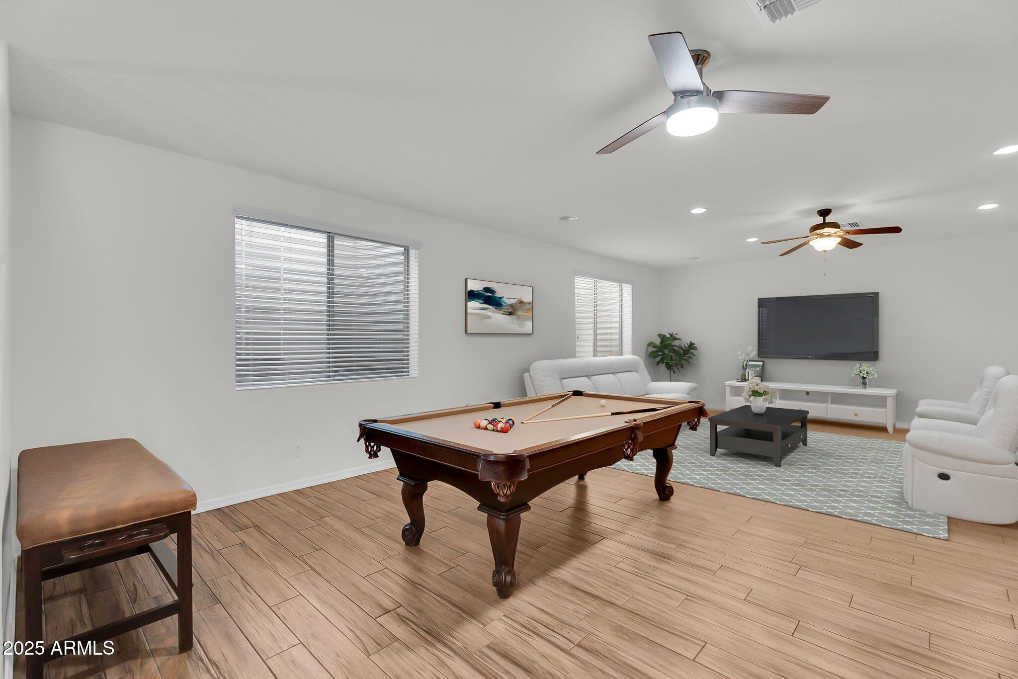 3414 E VIRGIL Drive
