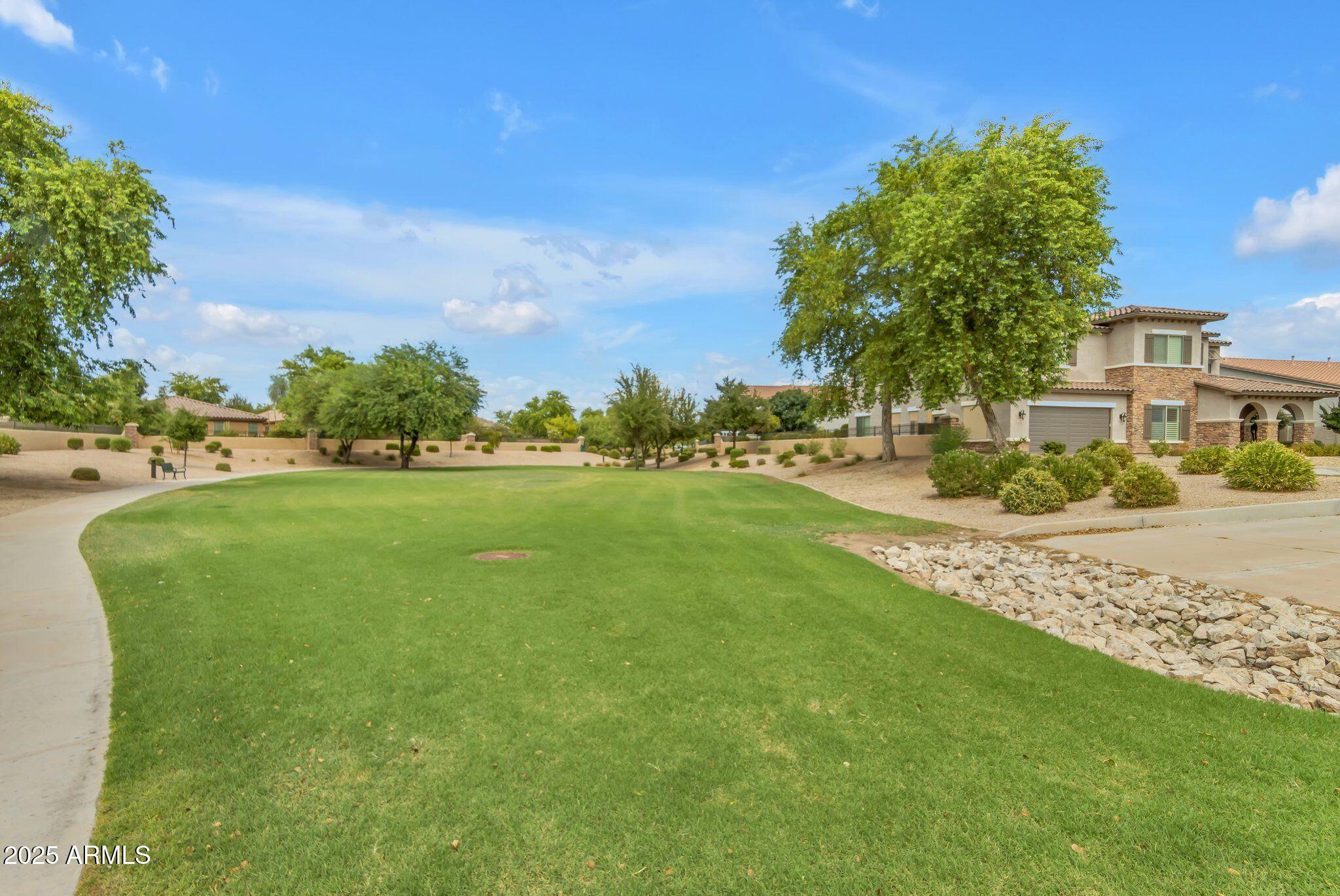 3414 E VIRGIL Drive