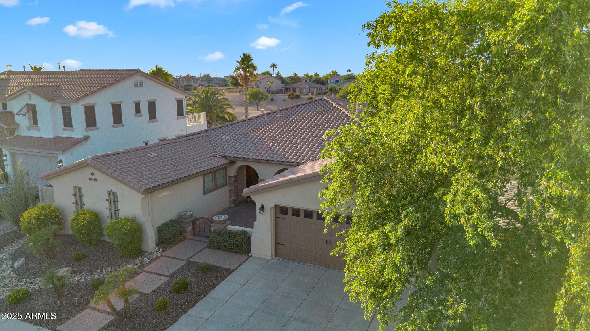 3414 E VIRGIL Drive