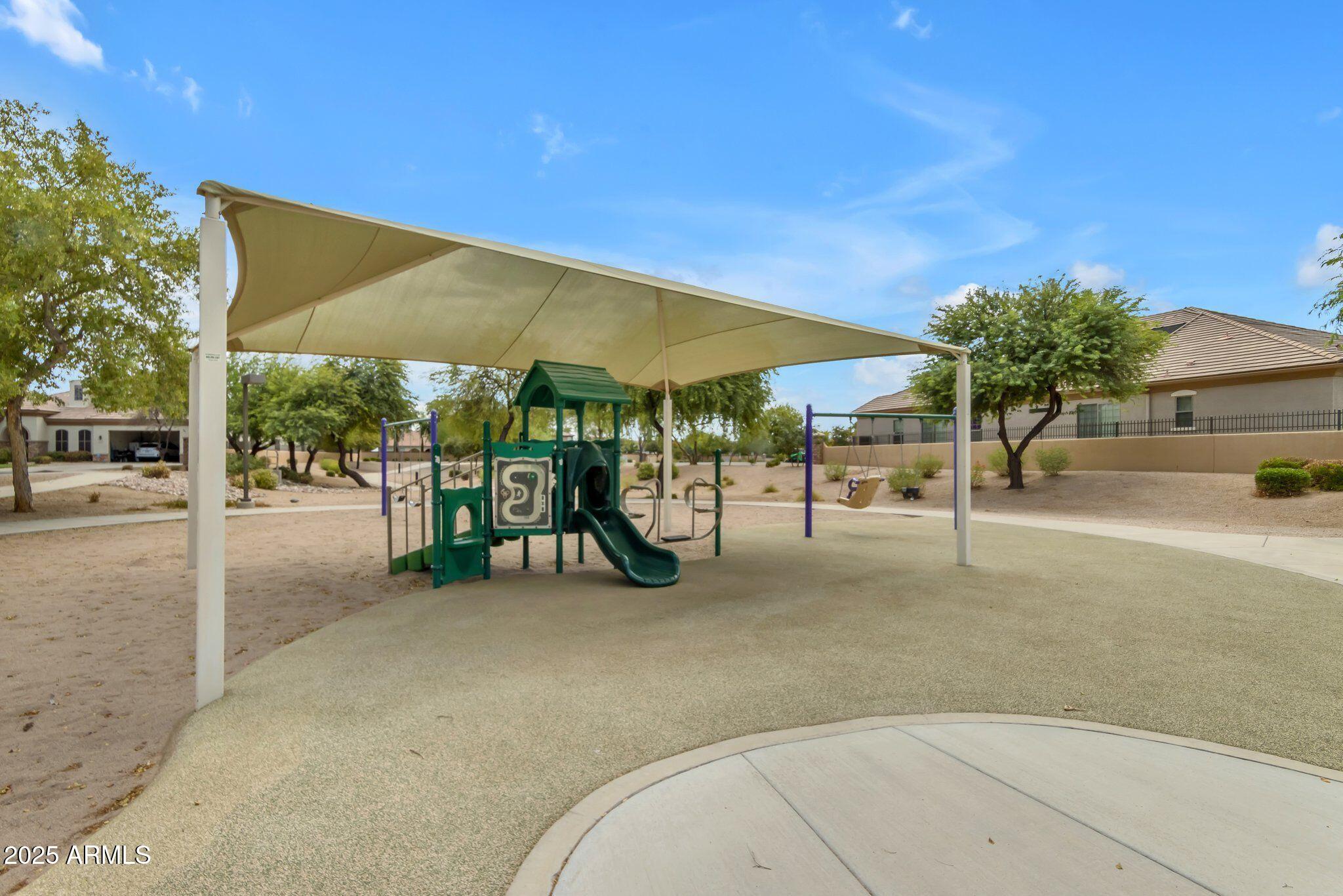 3414 E VIRGIL Drive