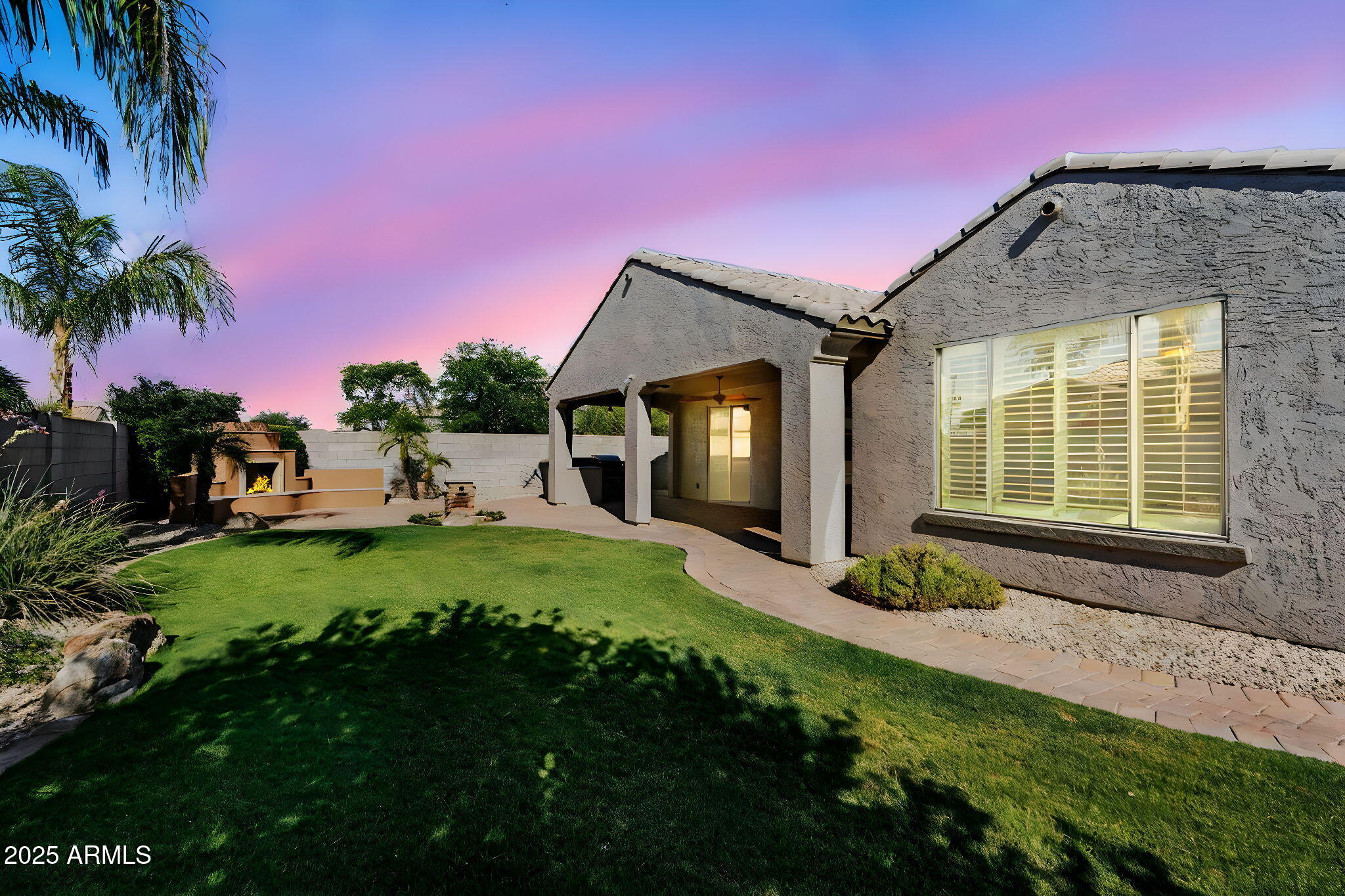 1746 E AZALEA Drive