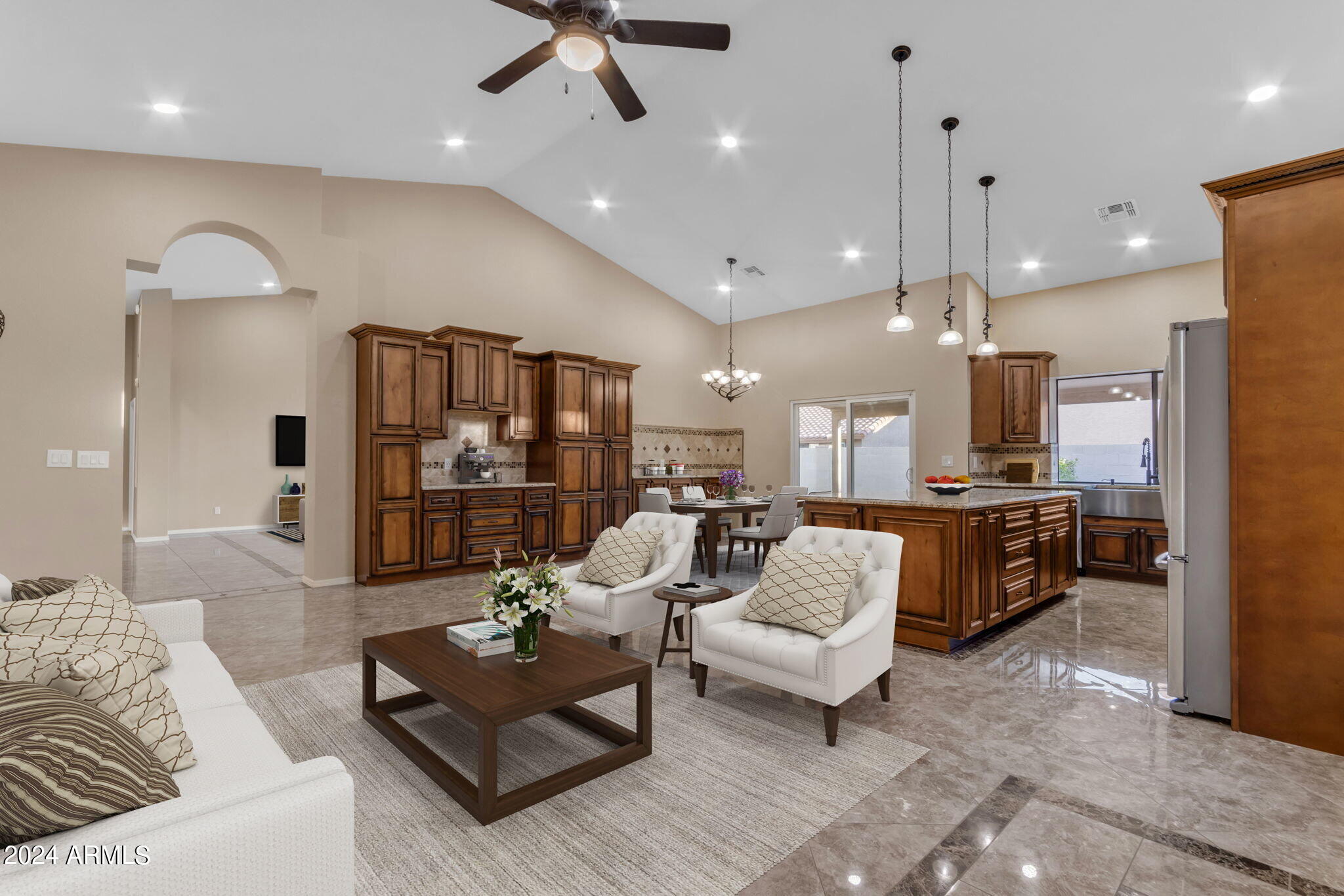 387 W LARONA Lane