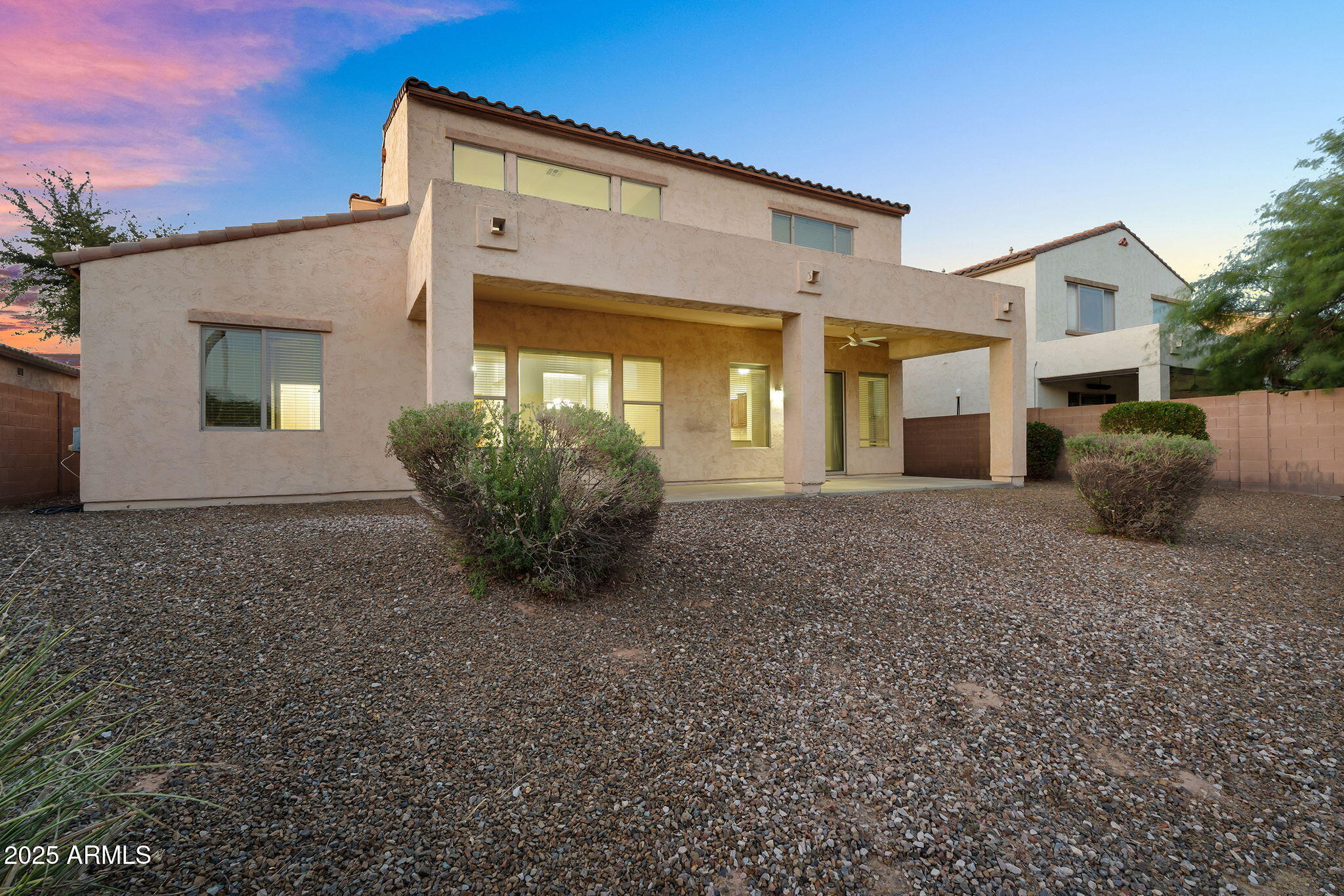 637 E INDIAN WELLS Place