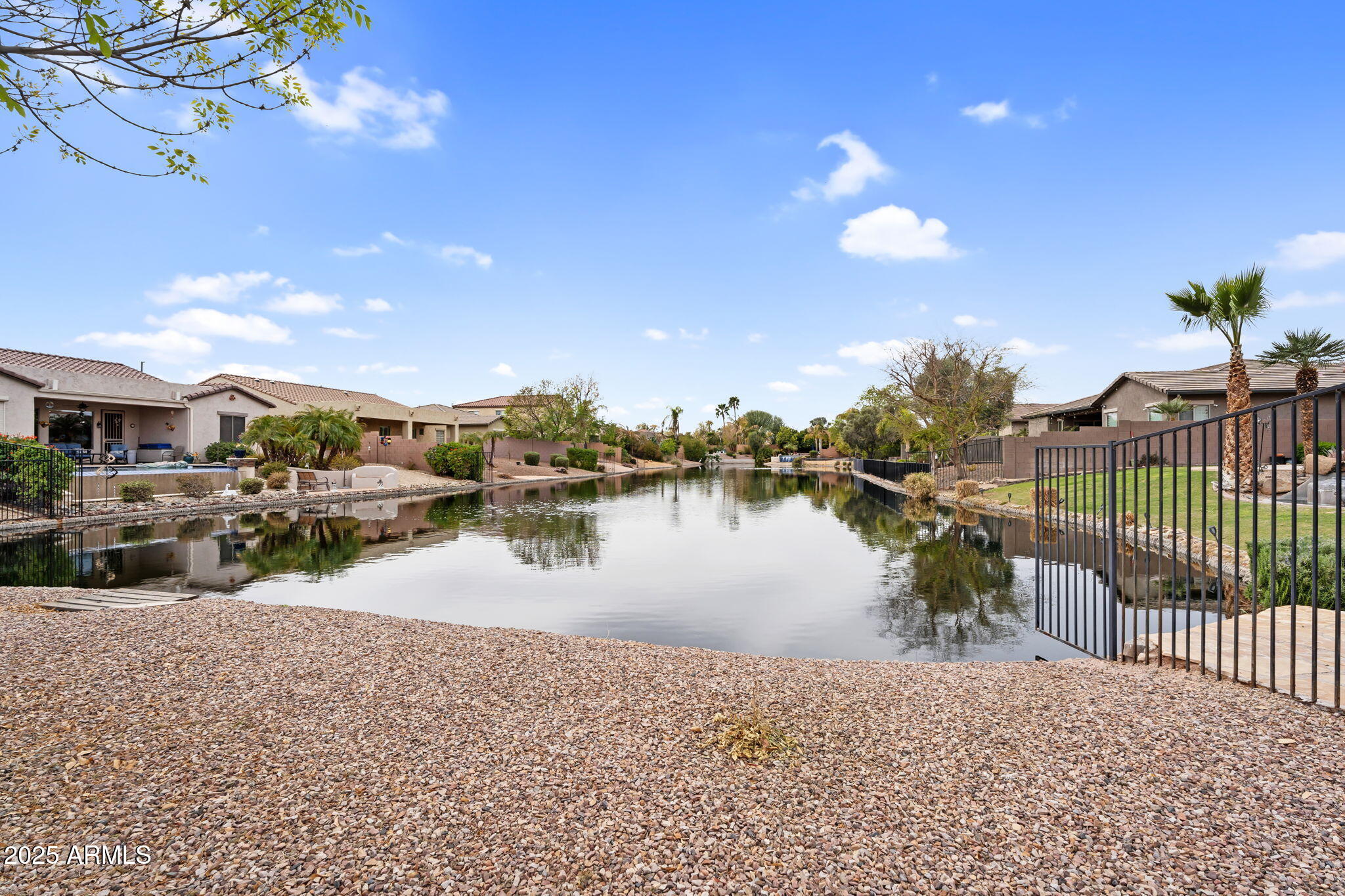 637 E INDIAN WELLS Place