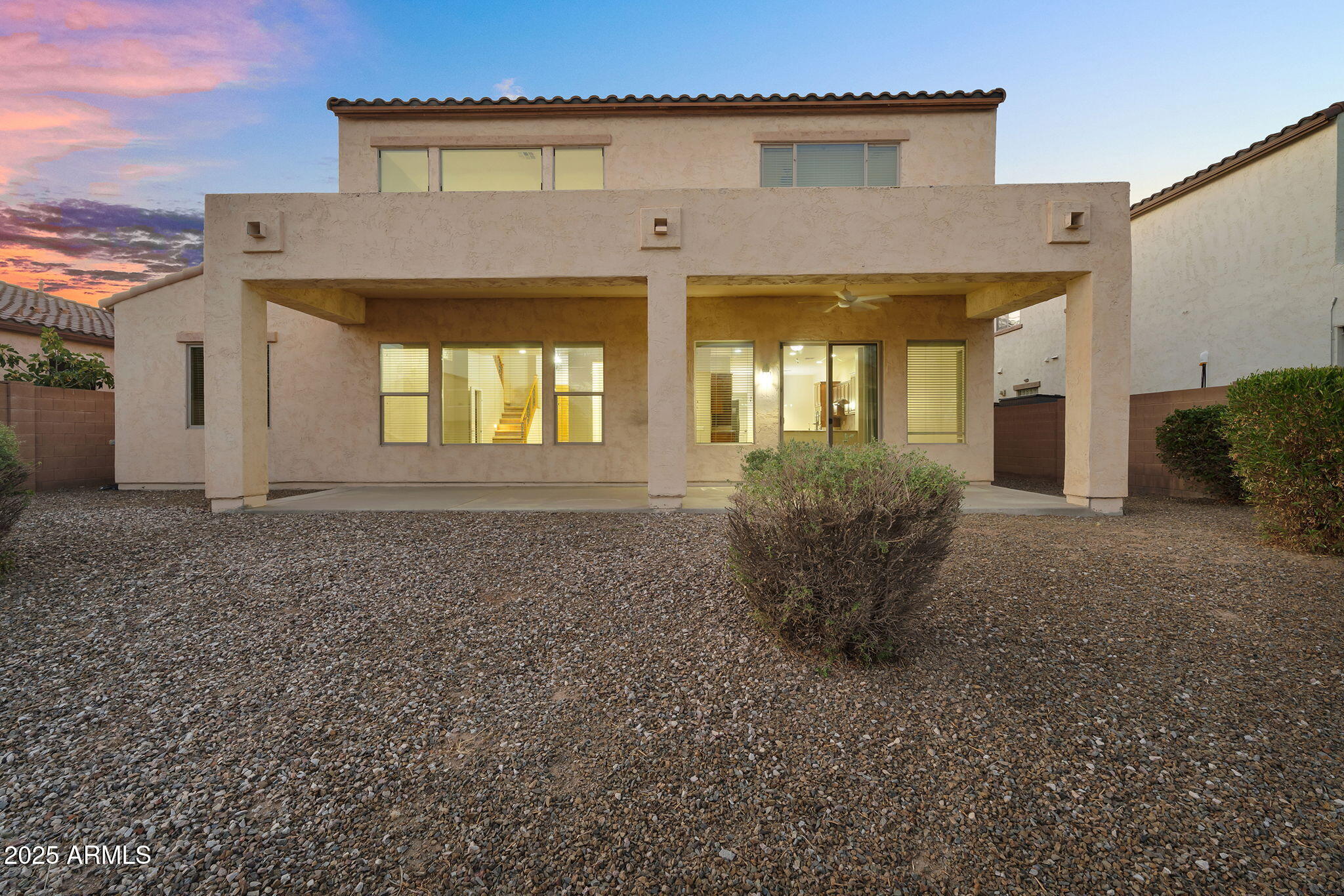637 E INDIAN WELLS Place
