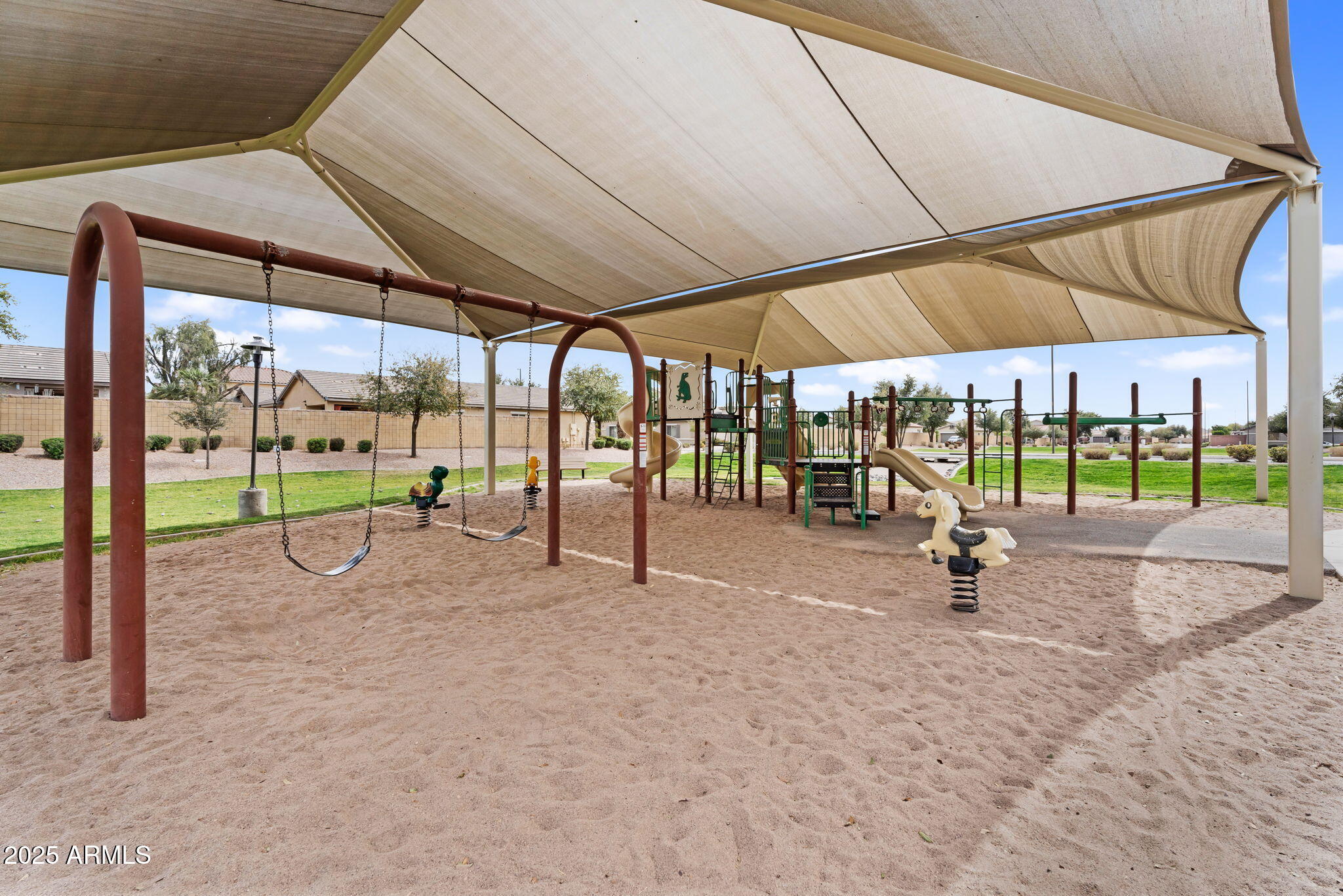 637 E INDIAN WELLS Place