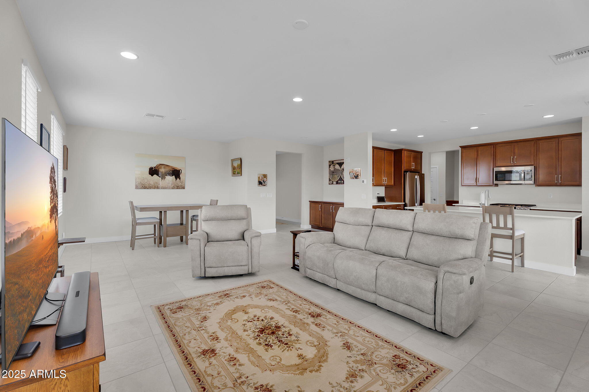 39175 N KADEN Lane