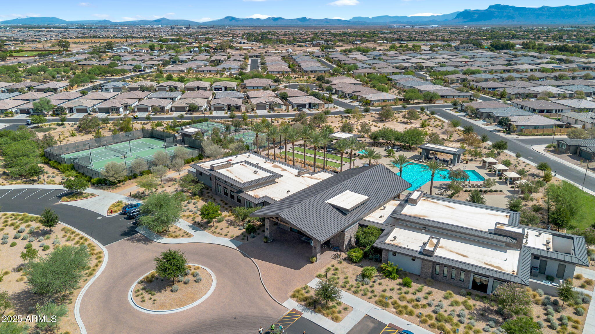 39175 N KADEN Lane