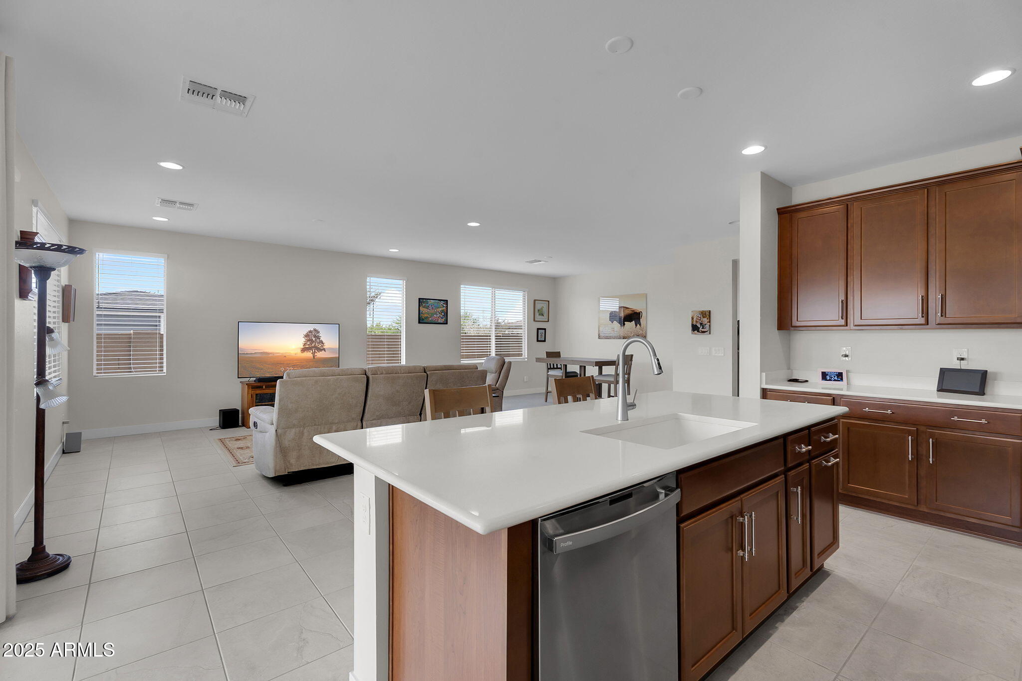 39175 N KADEN Lane