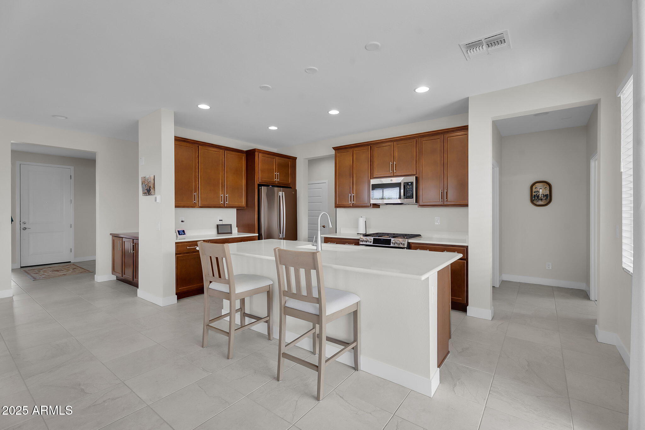 39175 N KADEN Lane