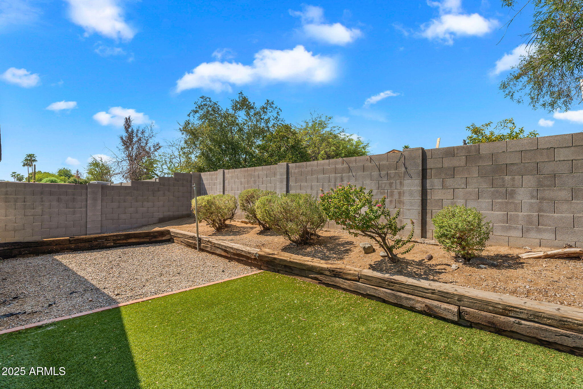 1410 E WESCOTT Drive