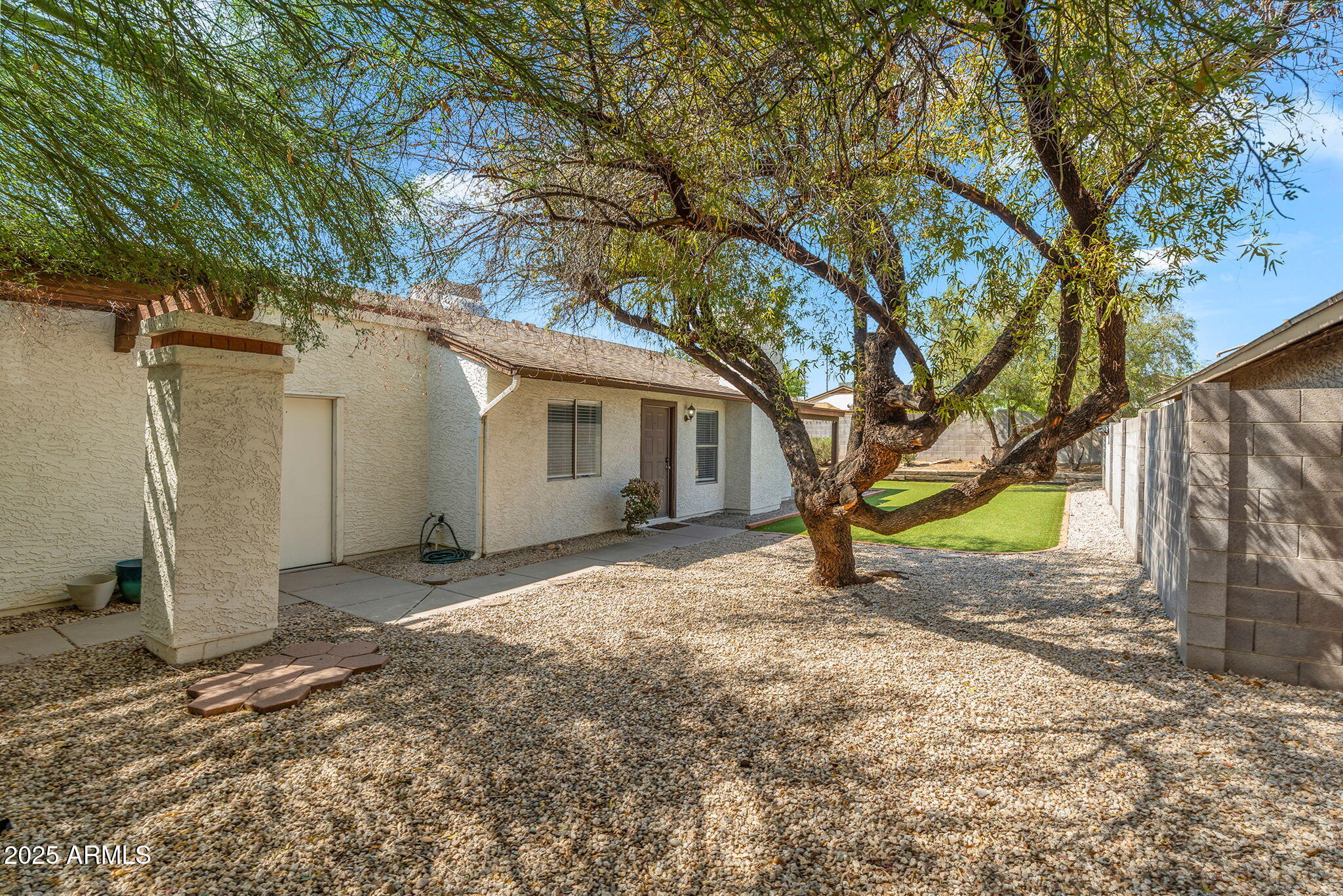 1410 E WESCOTT Drive