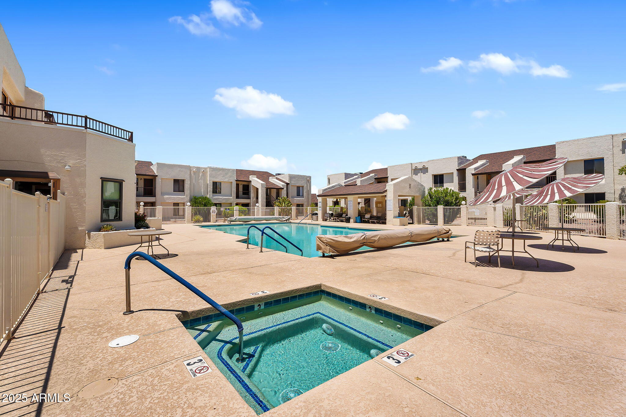 5518 E LINDSTROM Lane, 3012