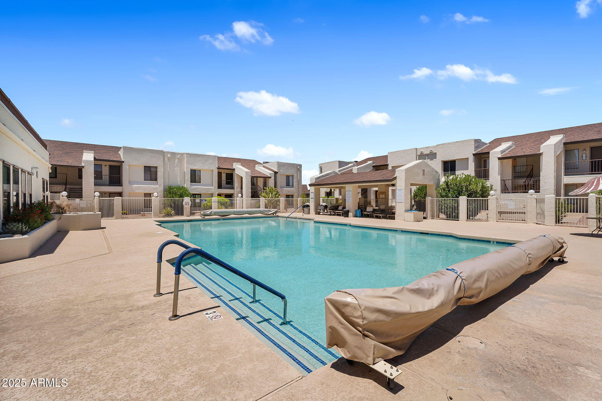 5518 E LINDSTROM Lane, 3012