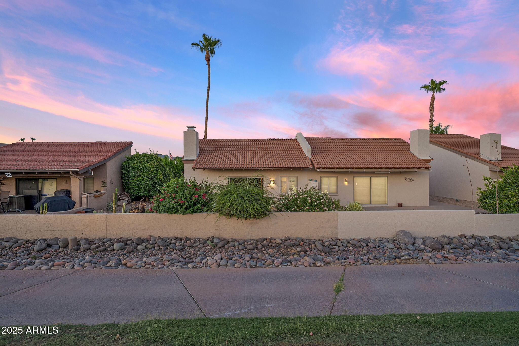 25476 N DANNY Lane