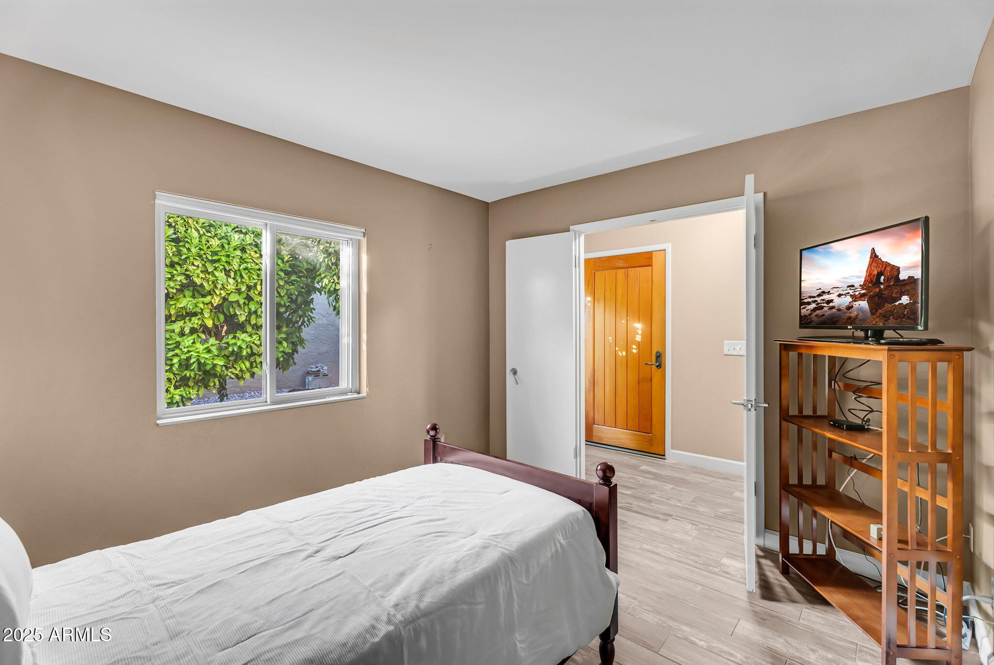 25476 N DANNY Lane
