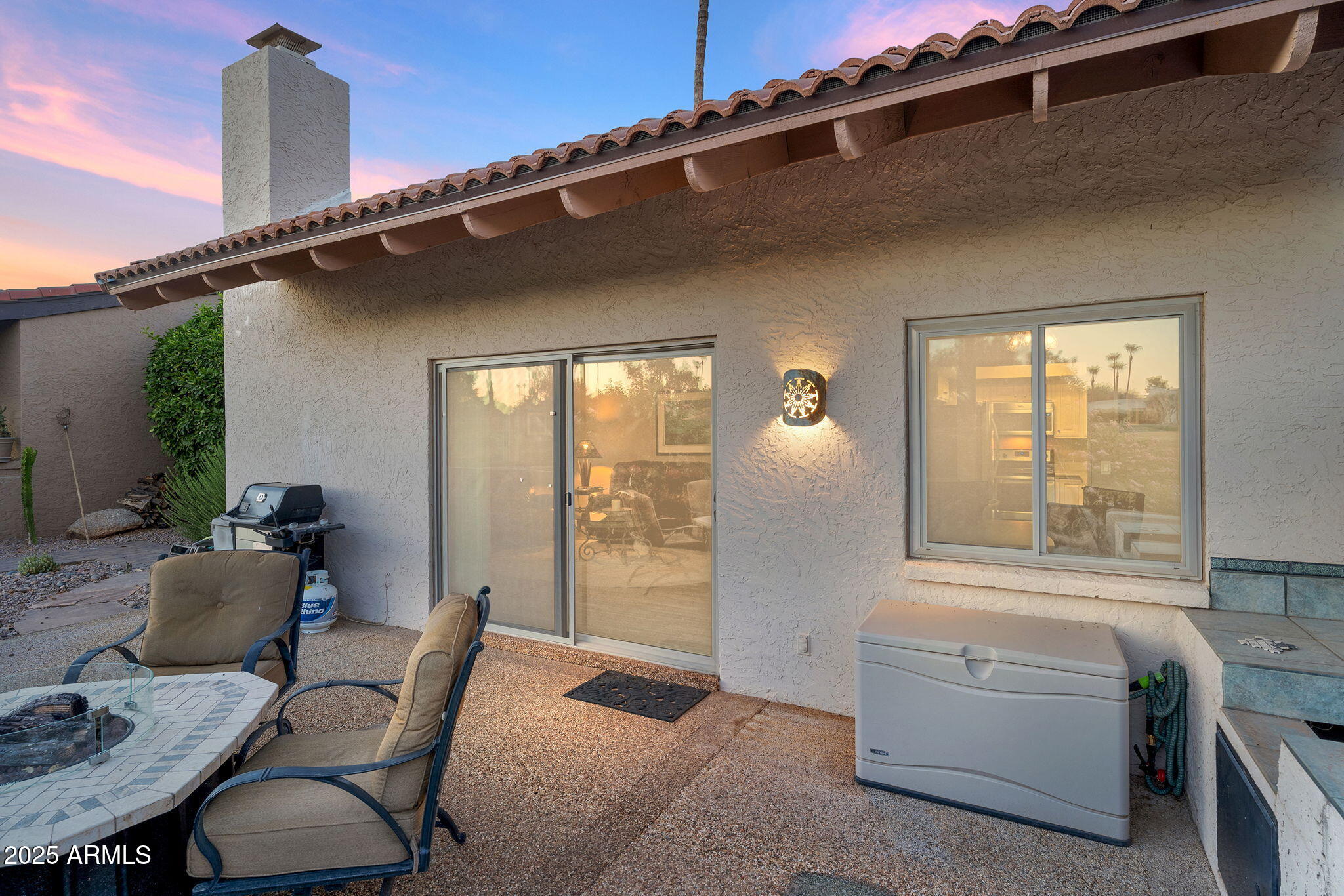 25476 N DANNY Lane