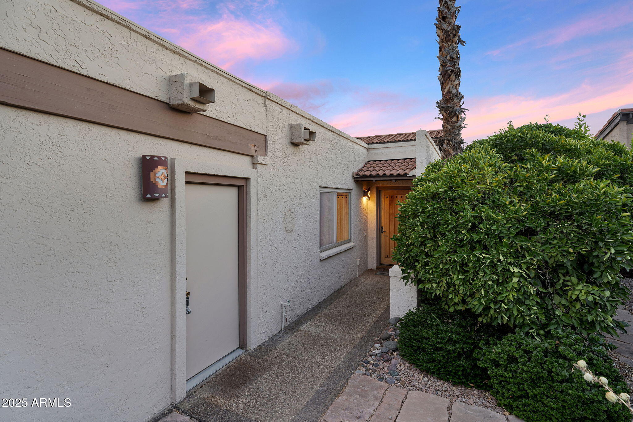 25476 N DANNY Lane