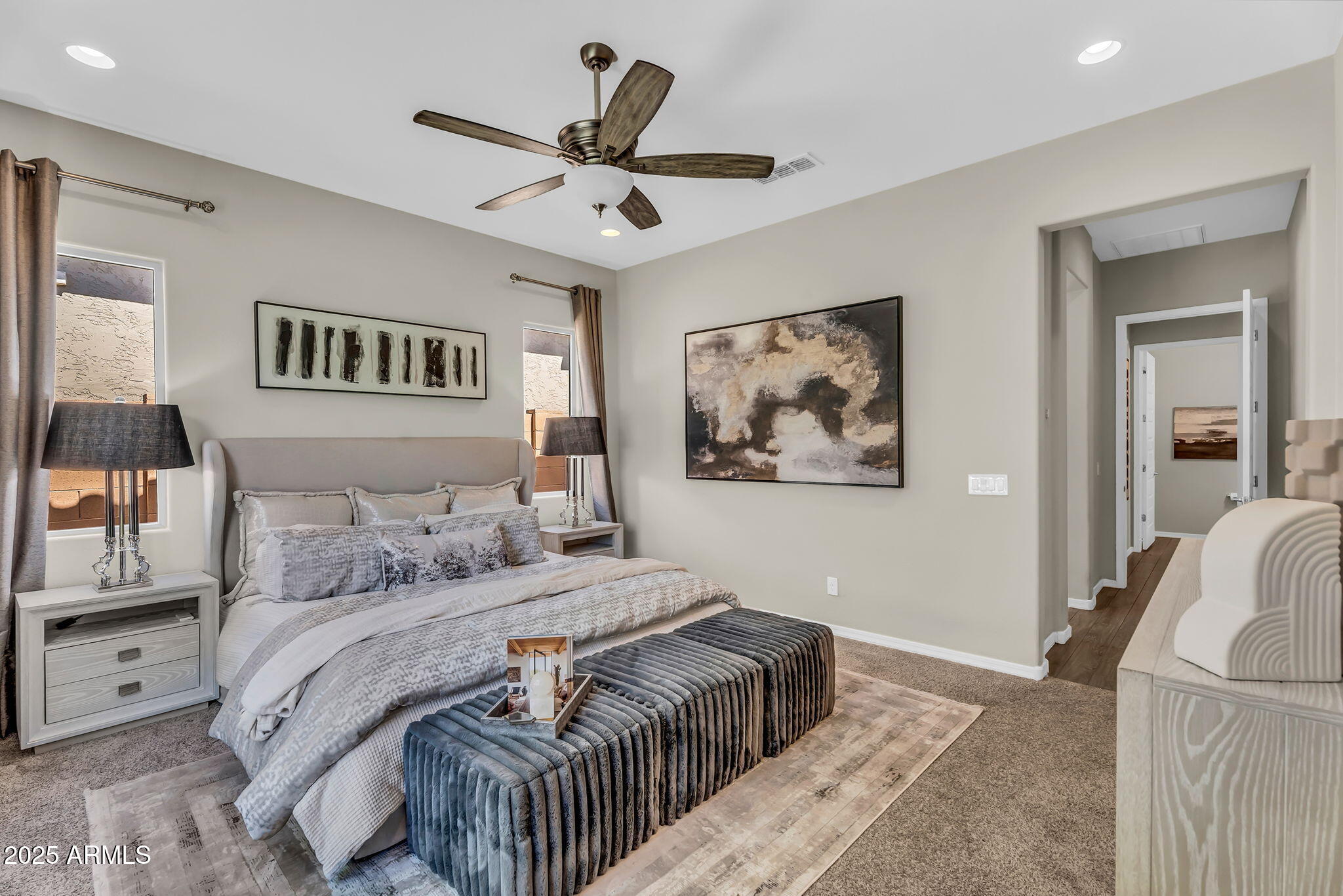 3932 E TORREY PINES Lane