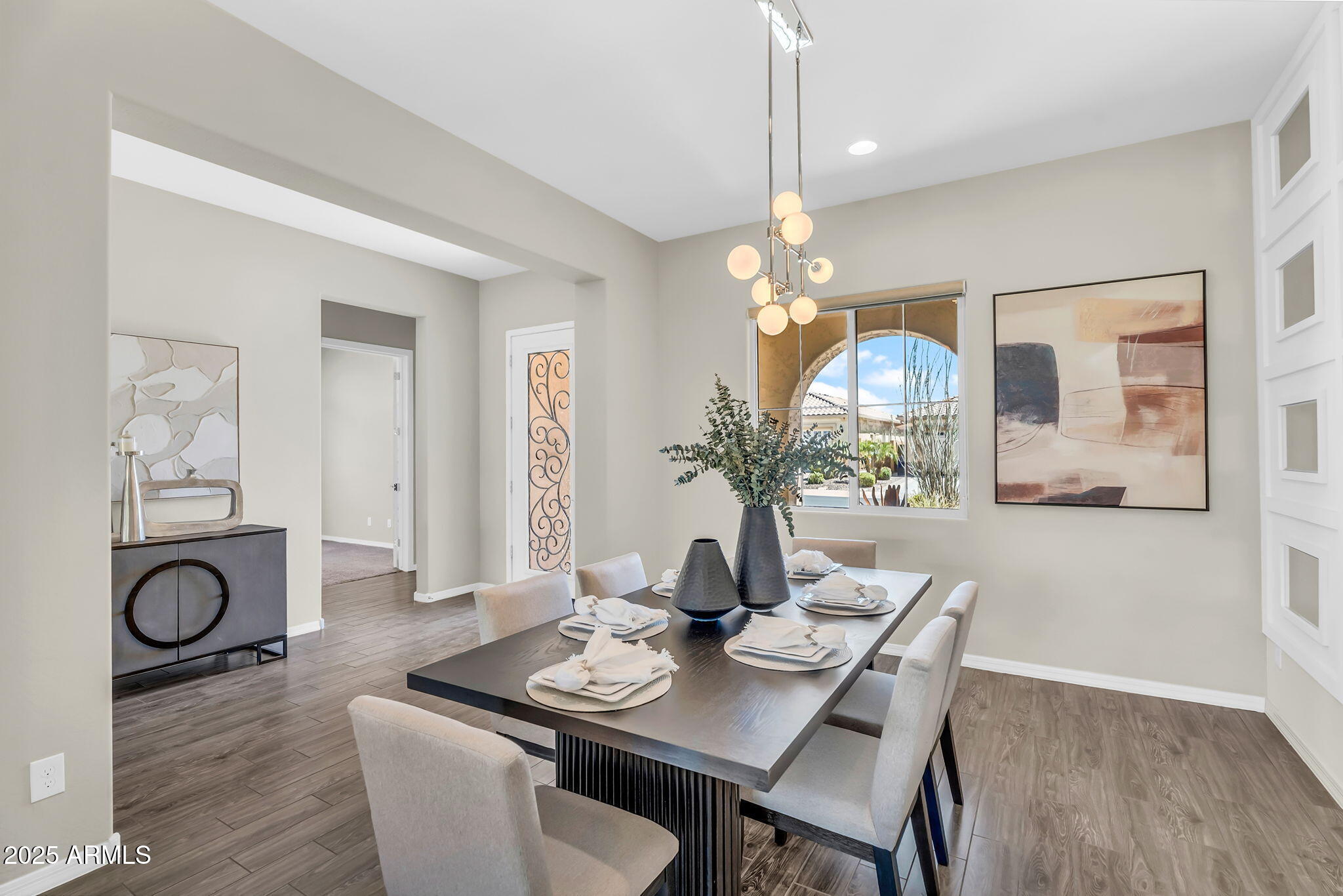 3932 E TORREY PINES Lane