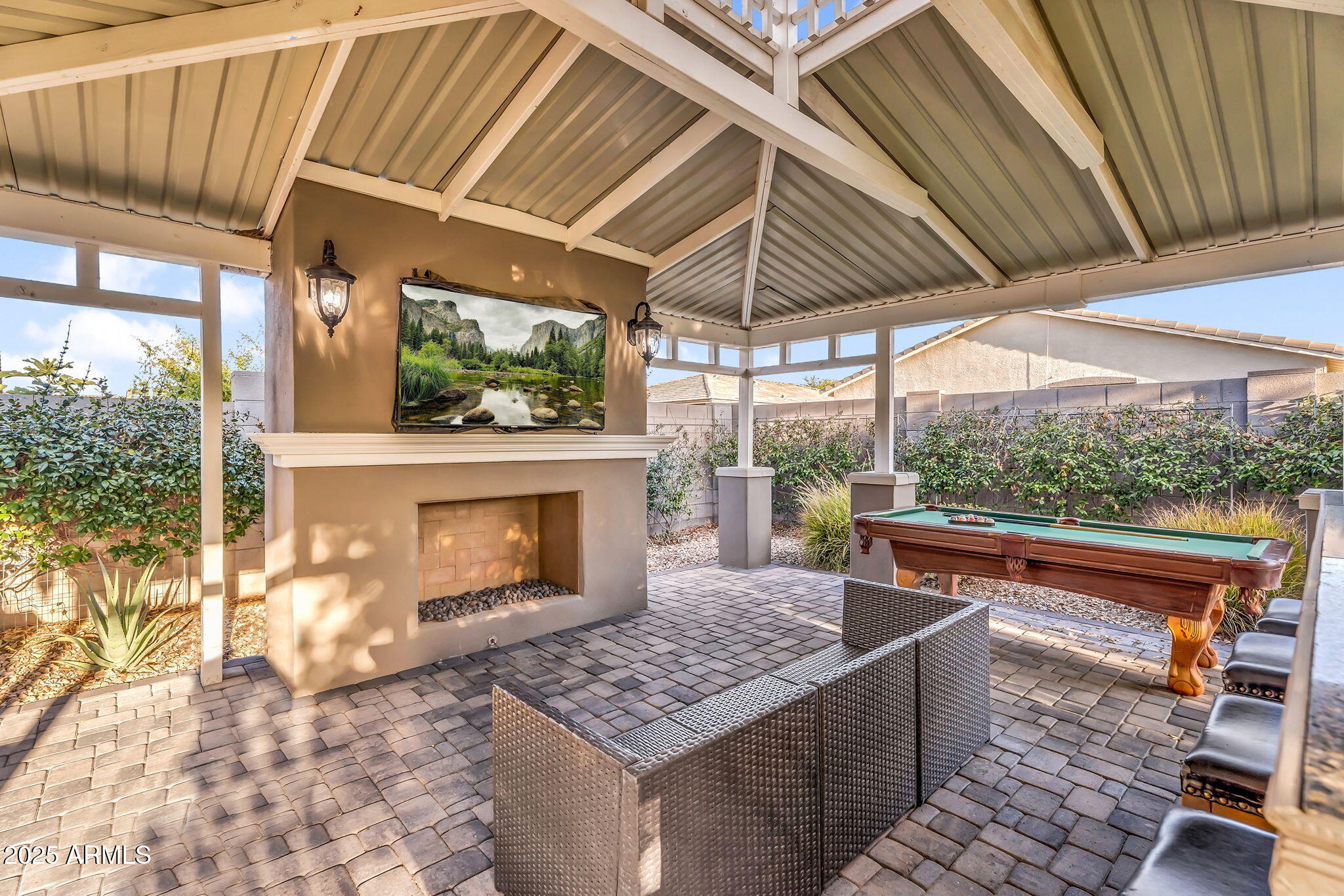 2327 W FARRIER Way