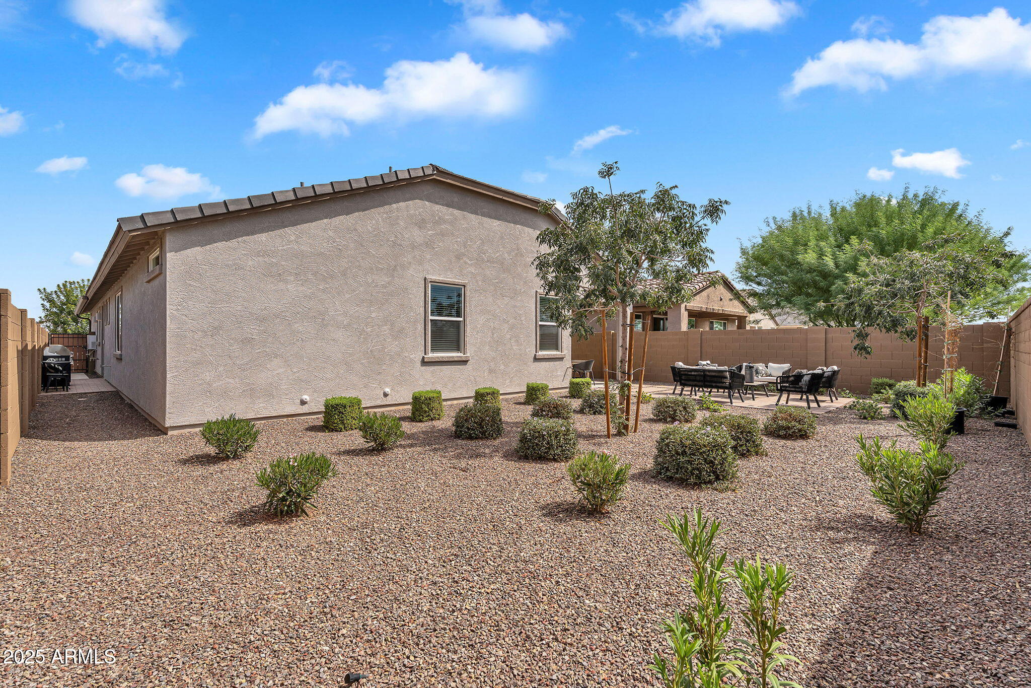 3081 E BARREL RACE Road