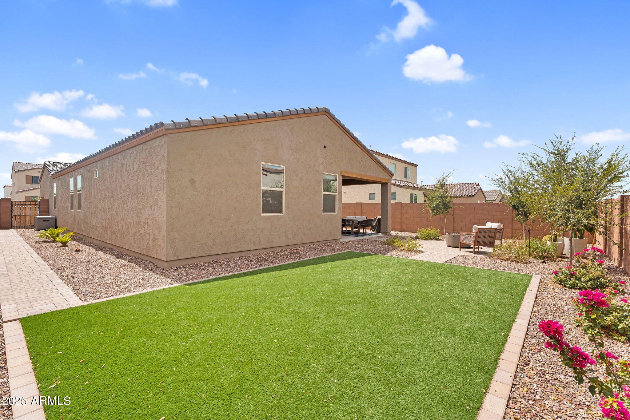 3750 E SWEETCLOVER Lane