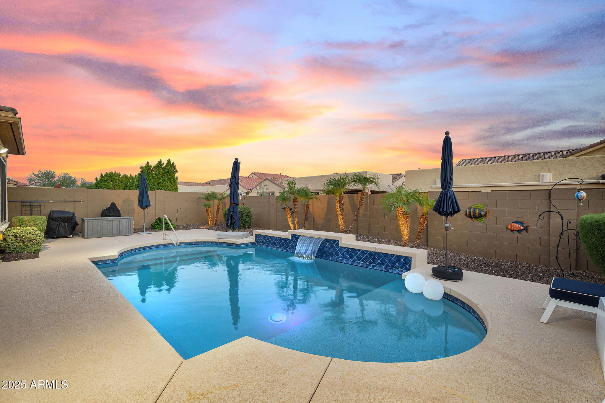 3943 E TORREY PINES Lane