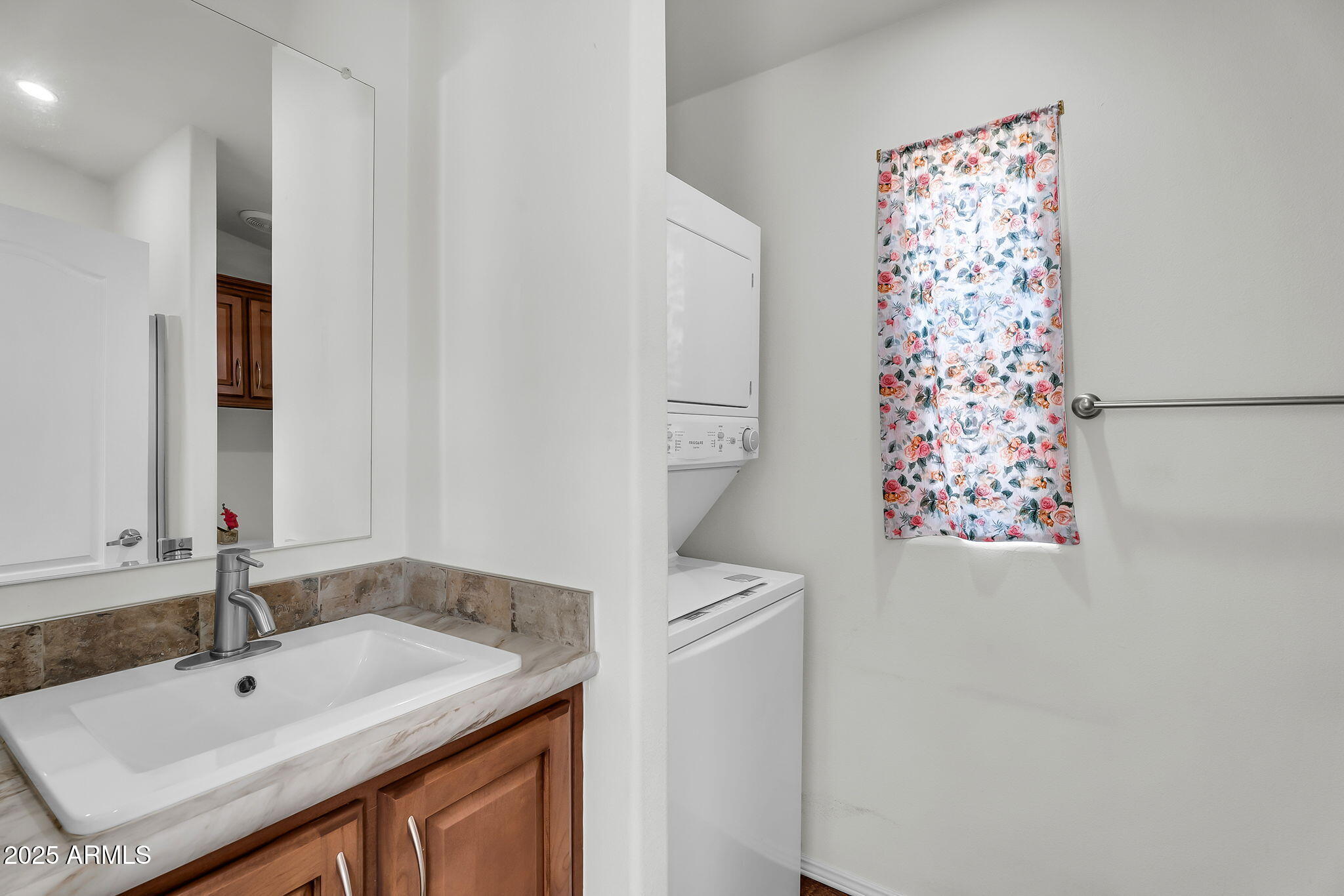 8865 E BASELINE Road, 802