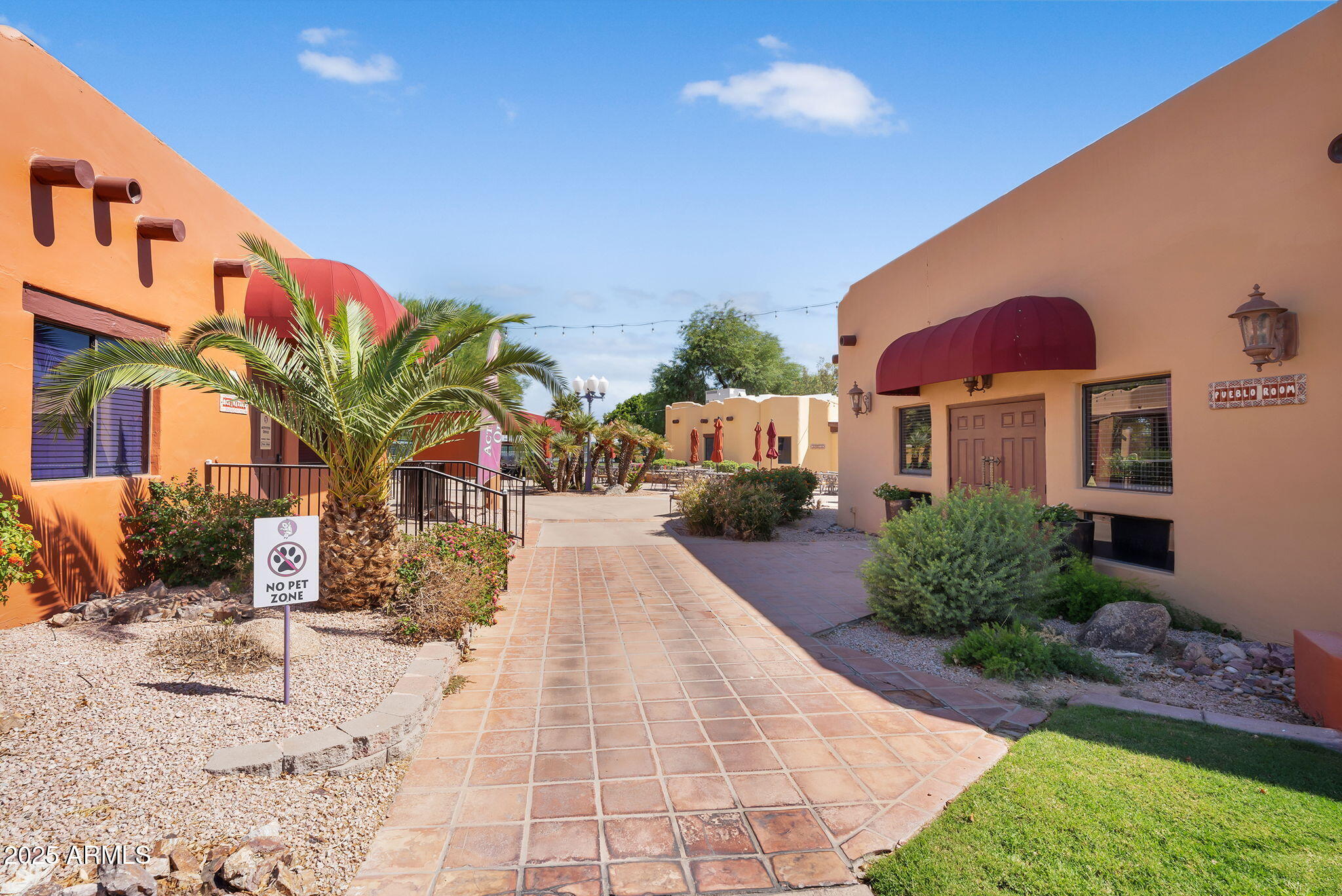 8865 E BASELINE Road, 802