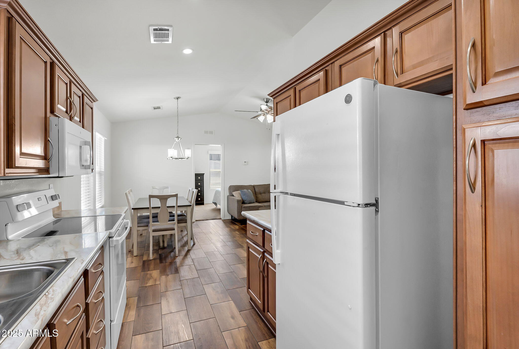 8865 E BASELINE Road, 802