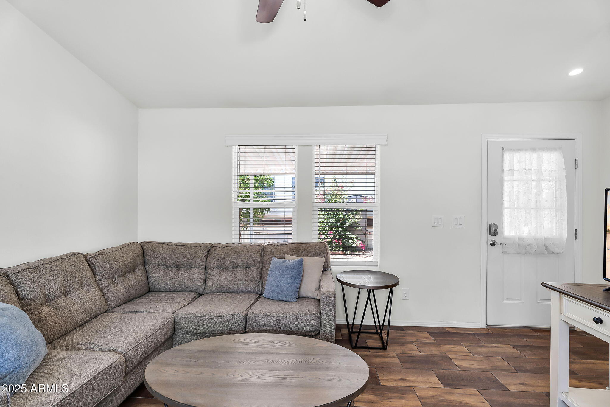 8865 E BASELINE Road, 802