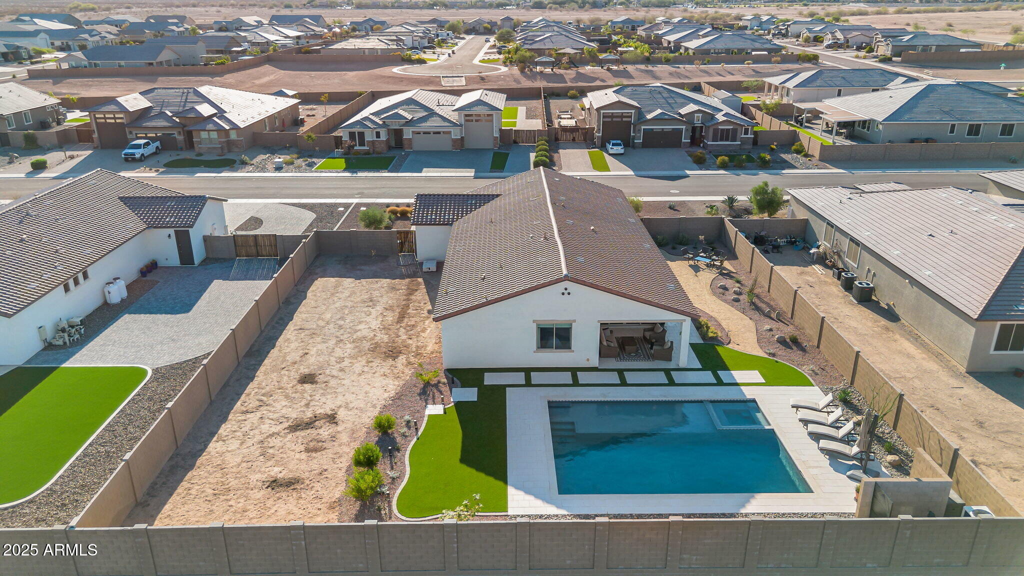 27753 N HIBISCUS Lane