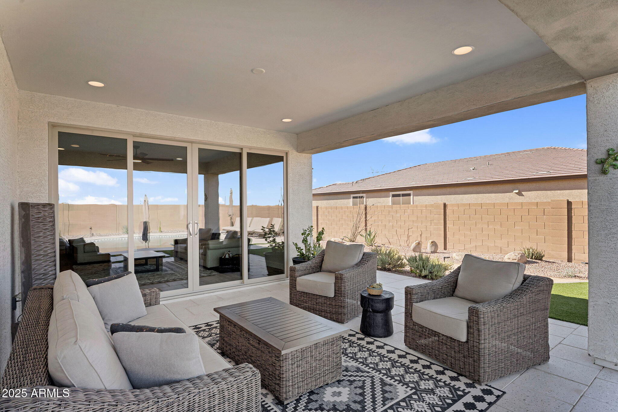 27753 N HIBISCUS Lane
