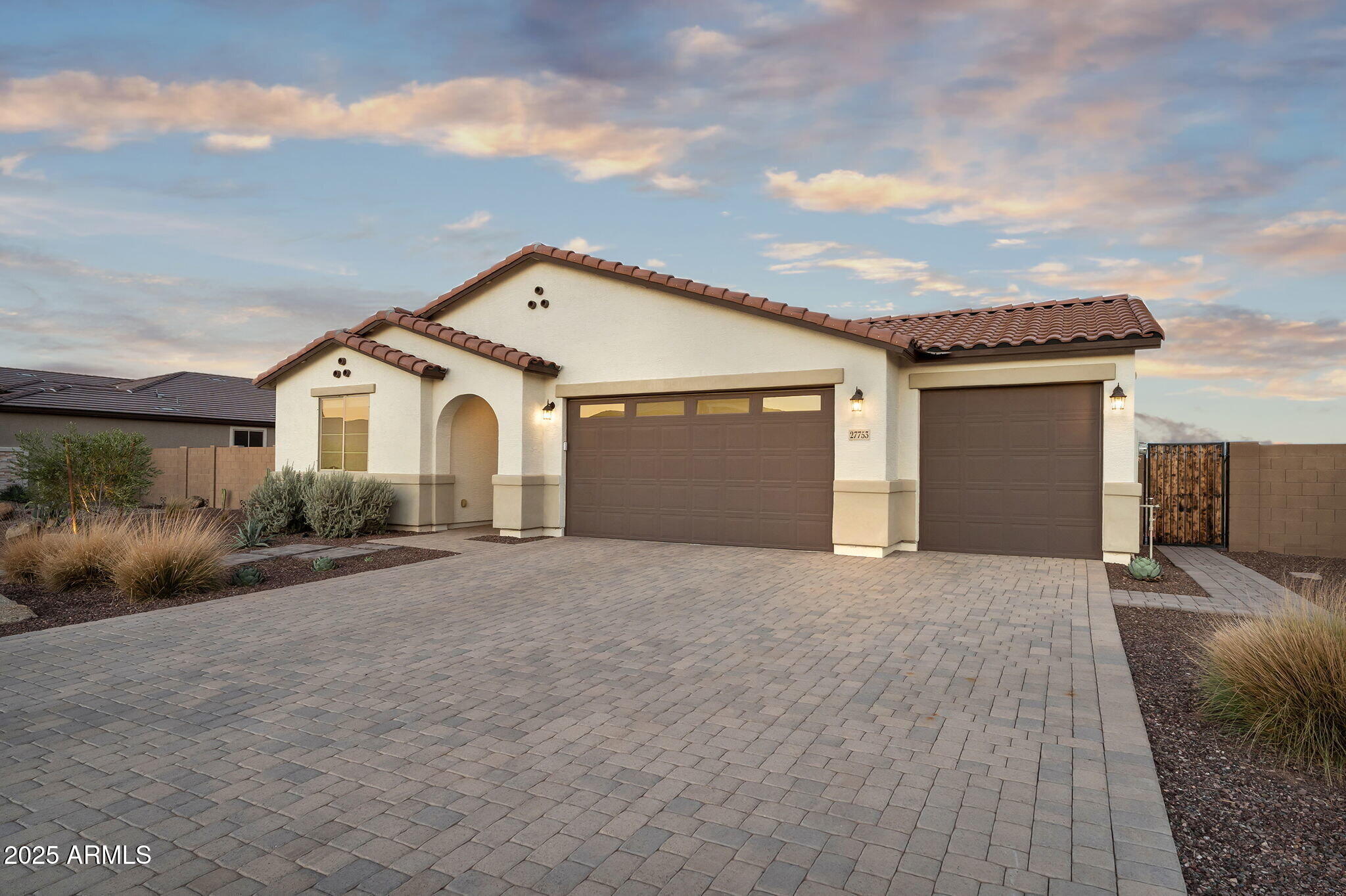 27753 N HIBISCUS Lane