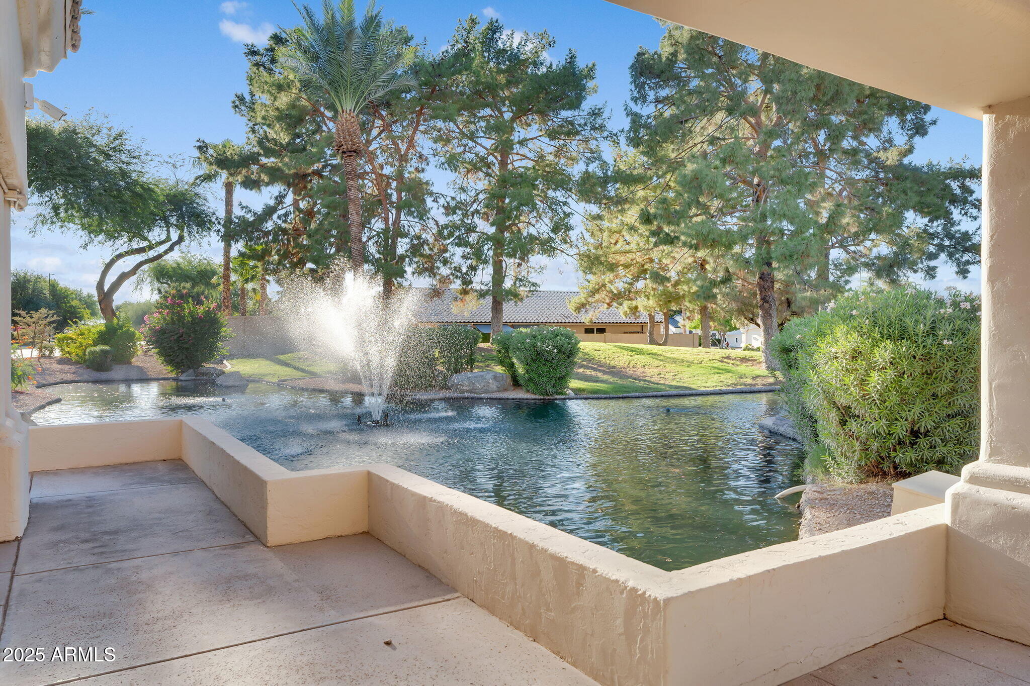 1832 W WILDHORSE Drive