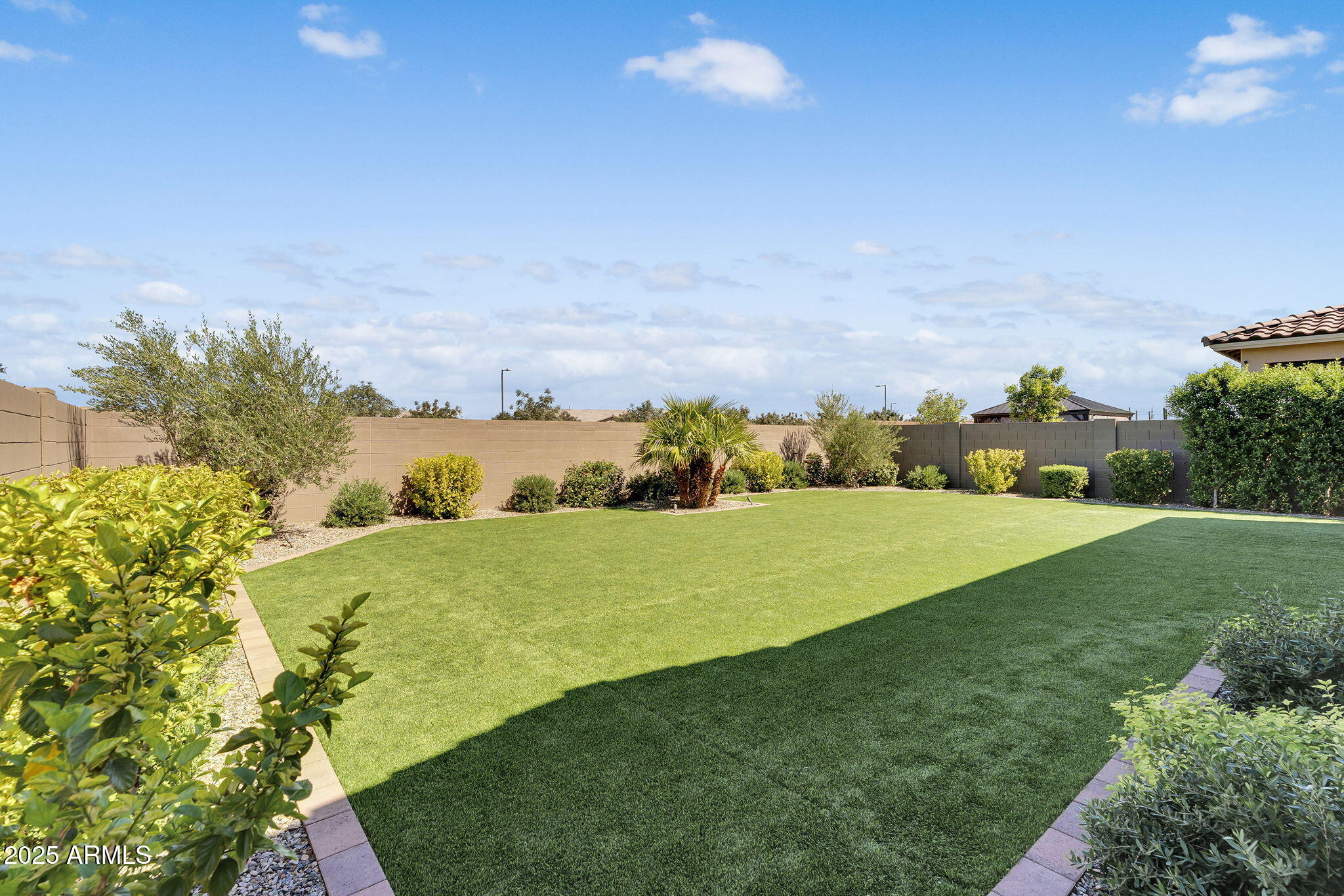 22852 E SAN TAN Boulevard