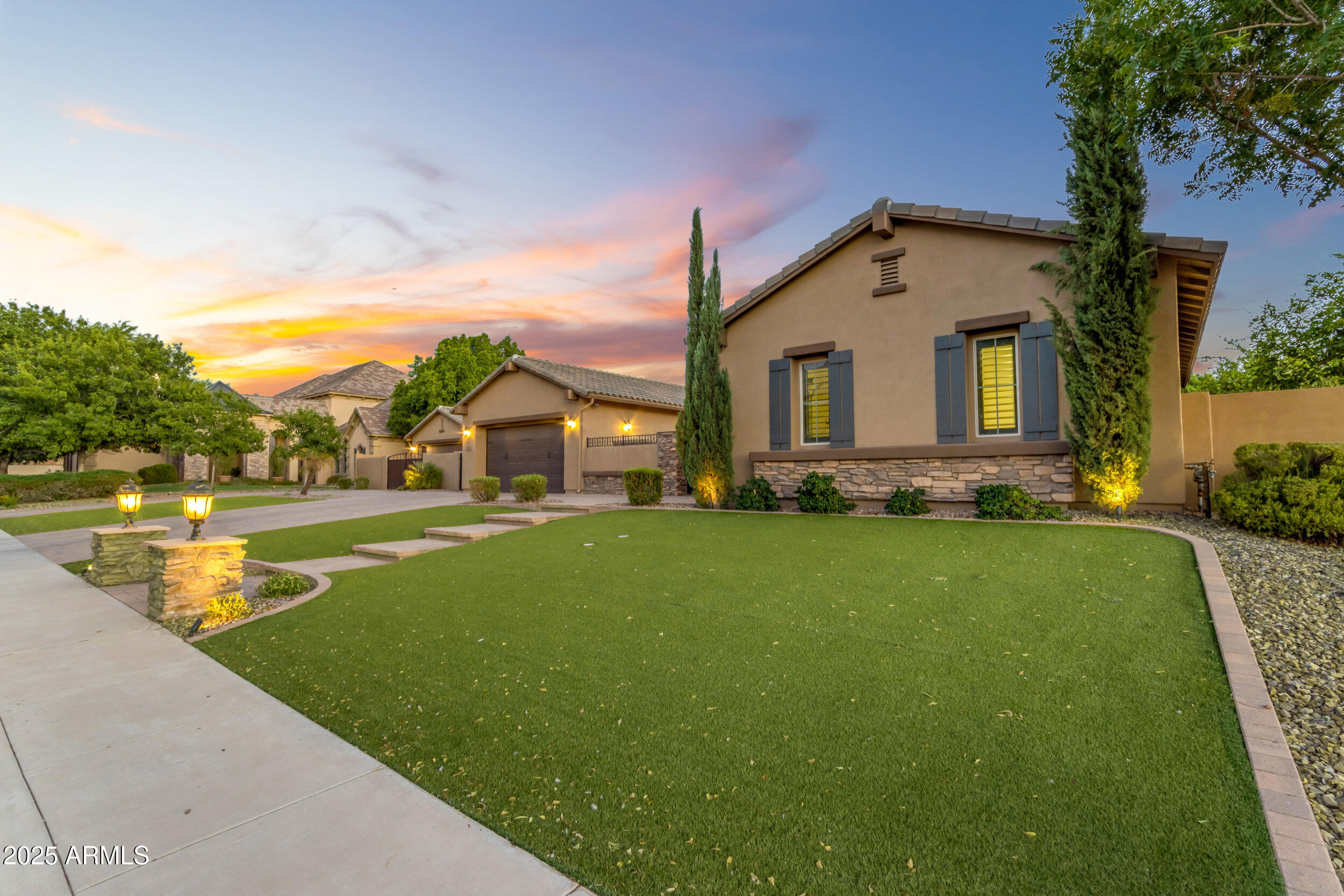6961 E IVYGLEN Street, Mesa